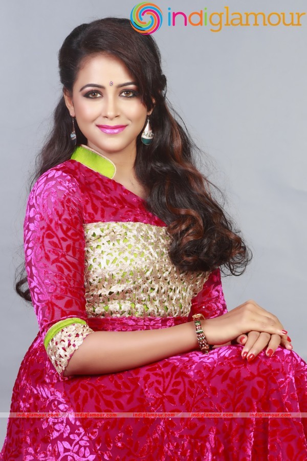 Actress Subiksha Photoshoot Stills Actress hd photo
