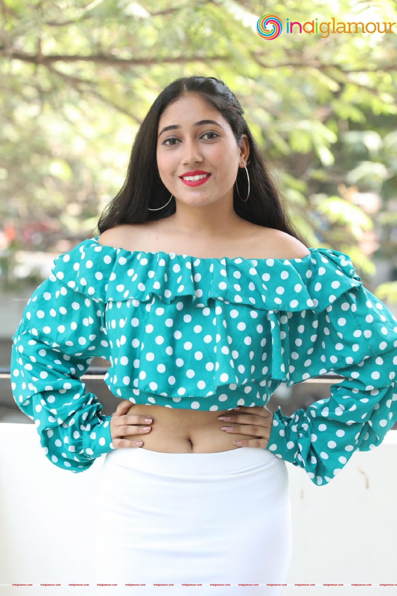 Khushbu Vaishnav Actress hd photo