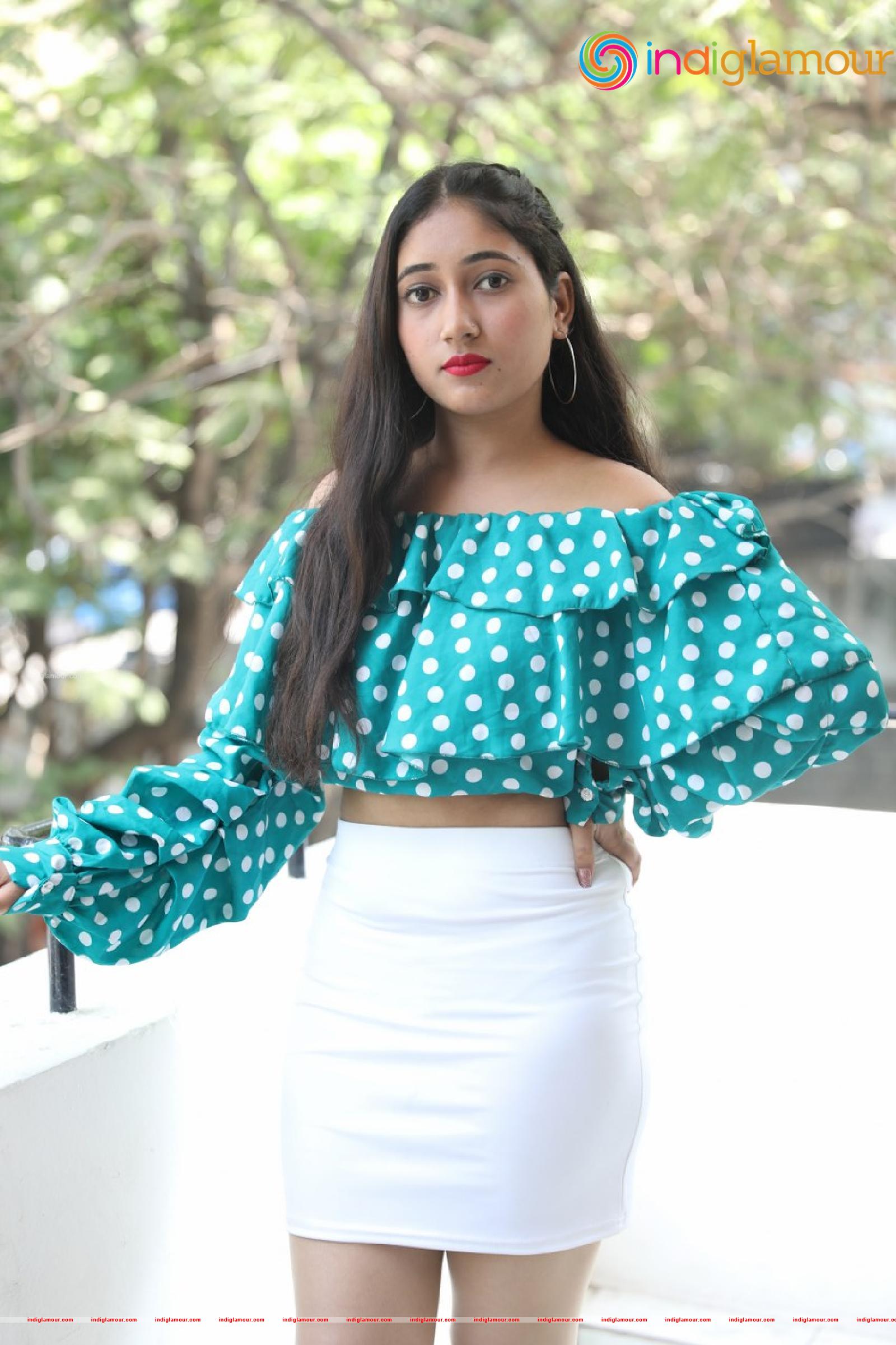 Khushbu Vaishnav Actress hd photo