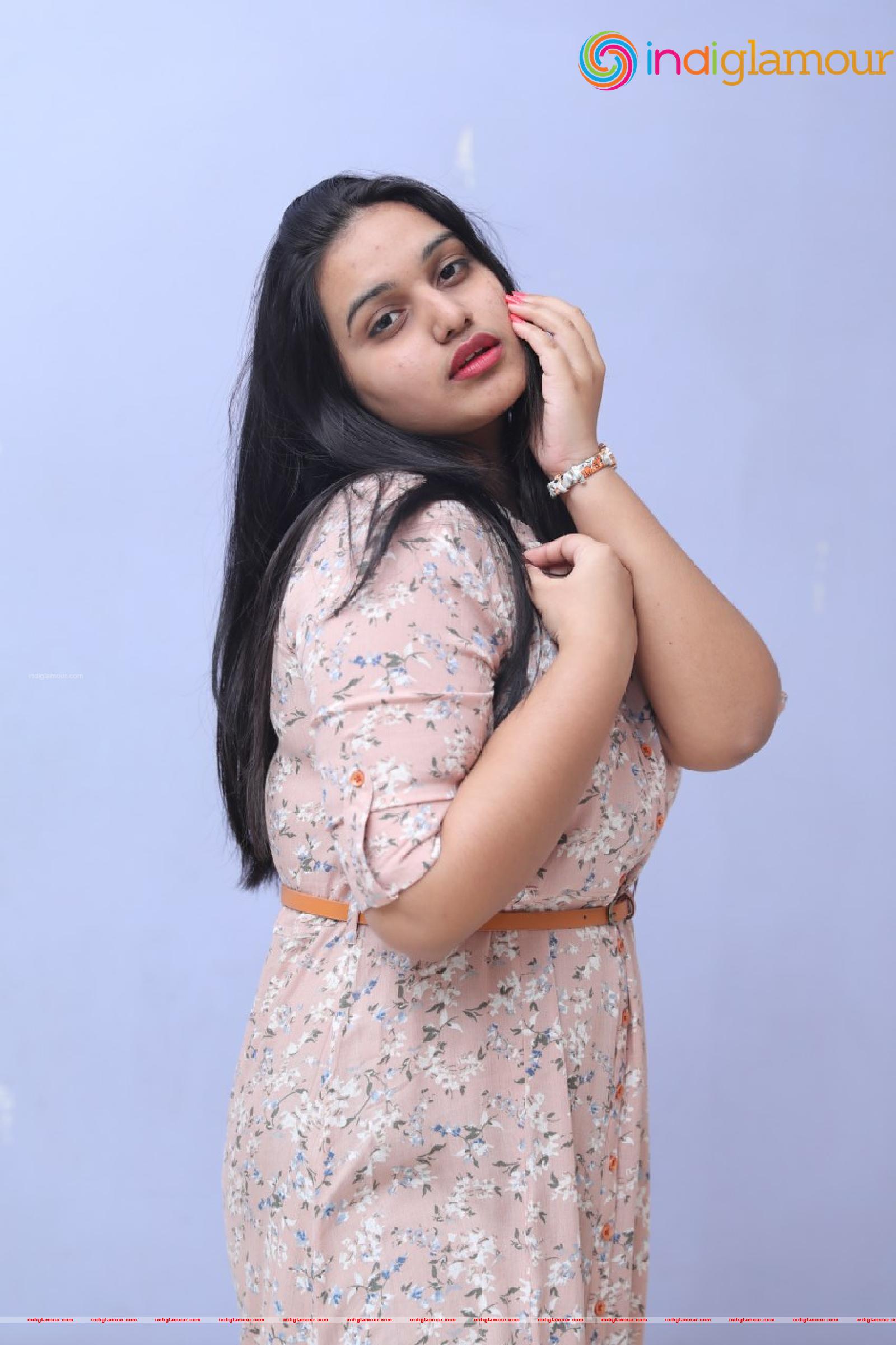 Sona Patel Actress hd photo