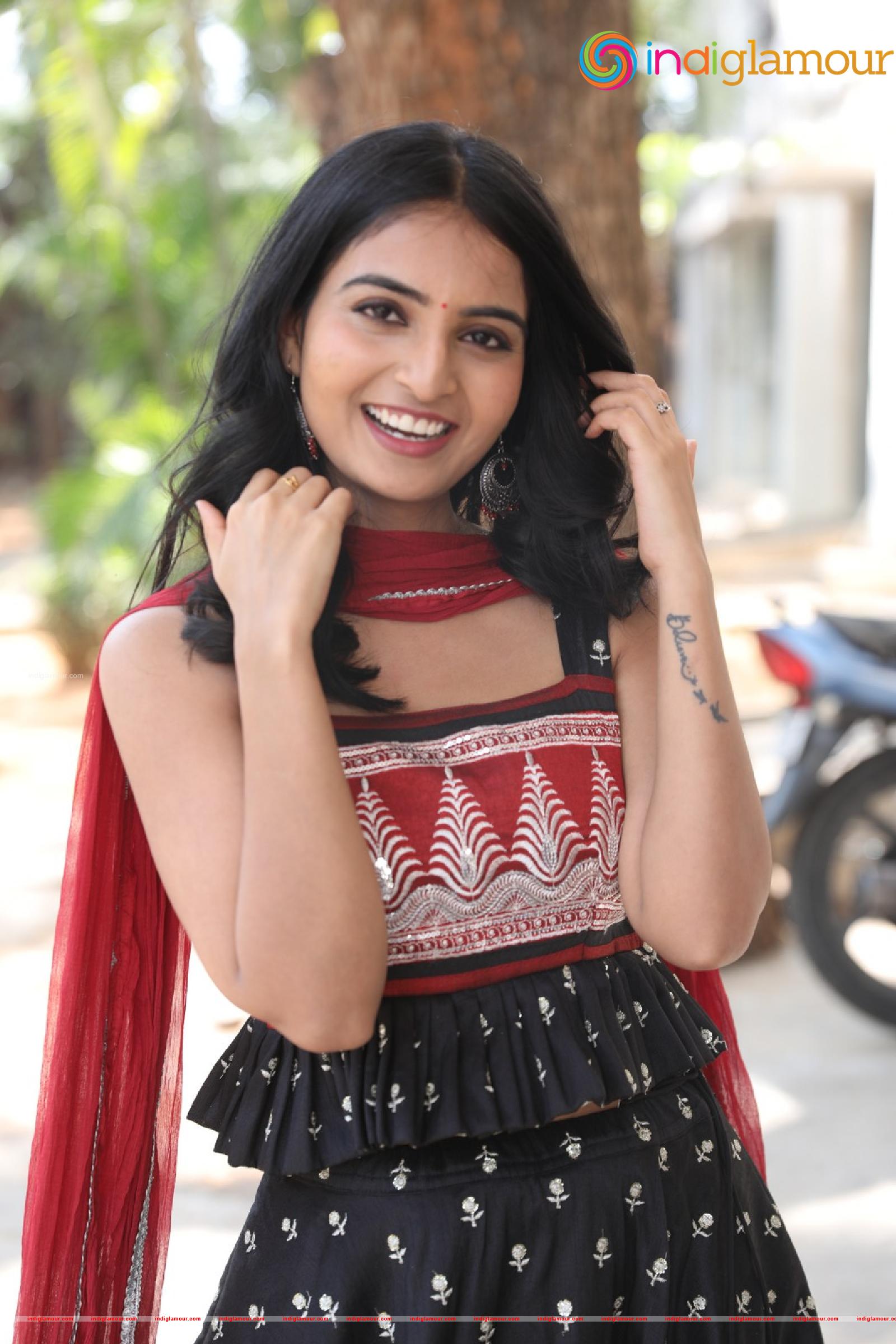 Ananya Actress hd photo