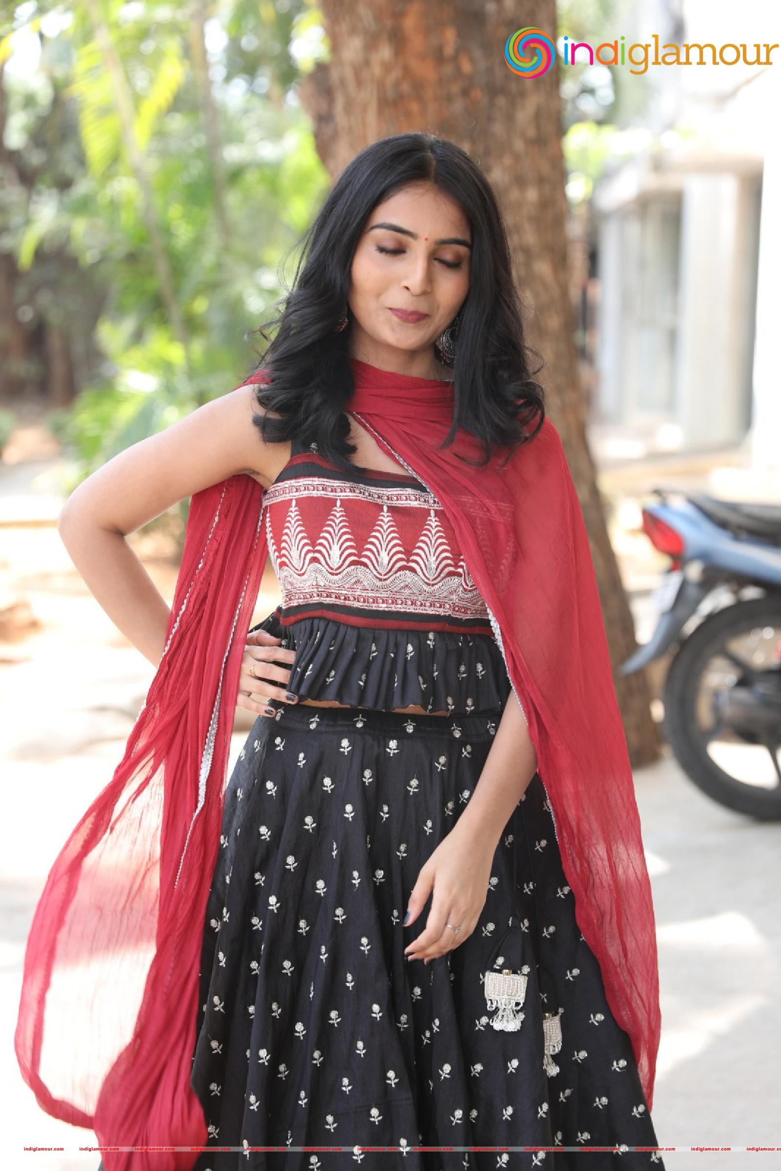 Ananya Actress hd photo