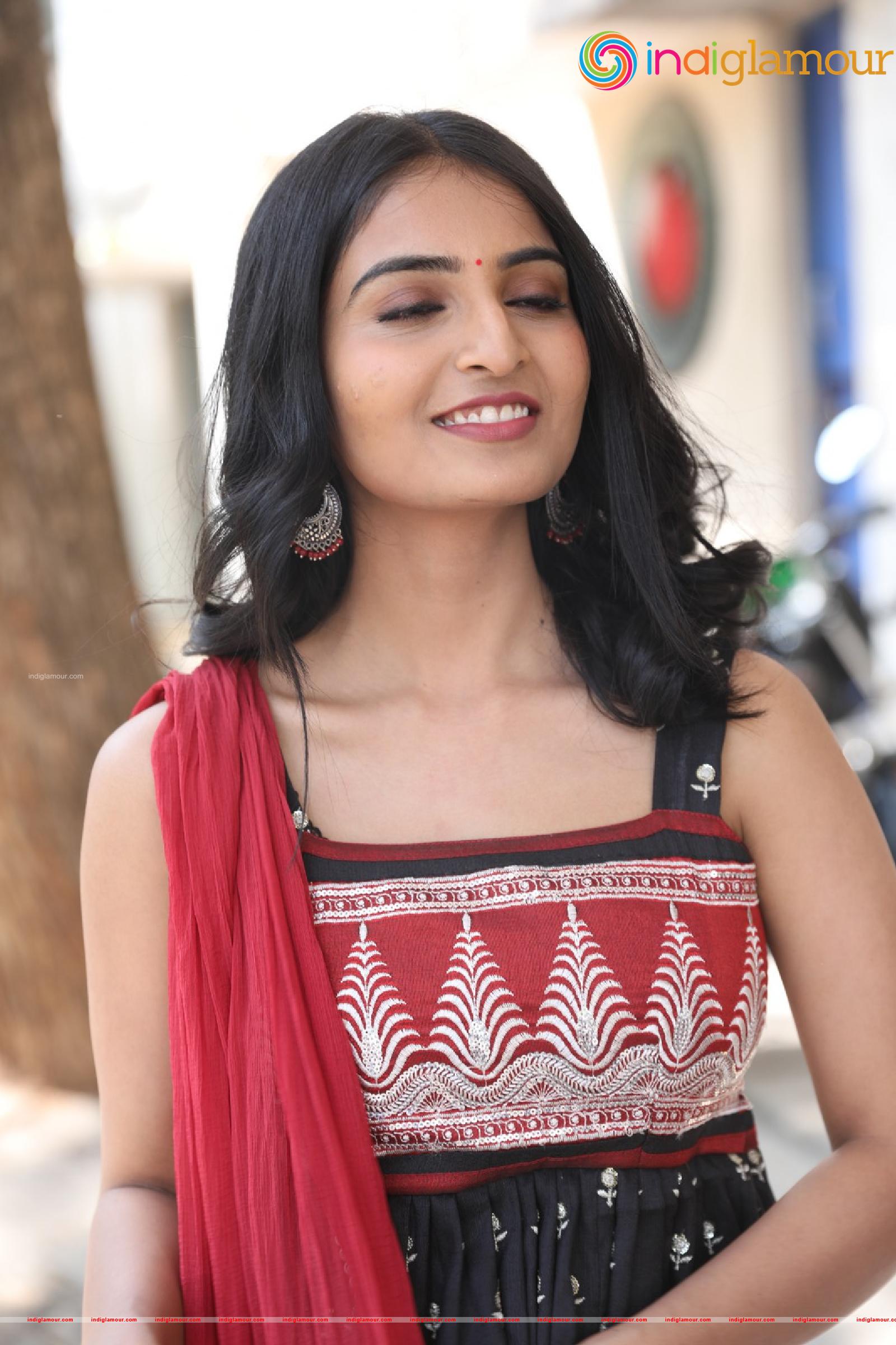 Ananya Actress hd photo