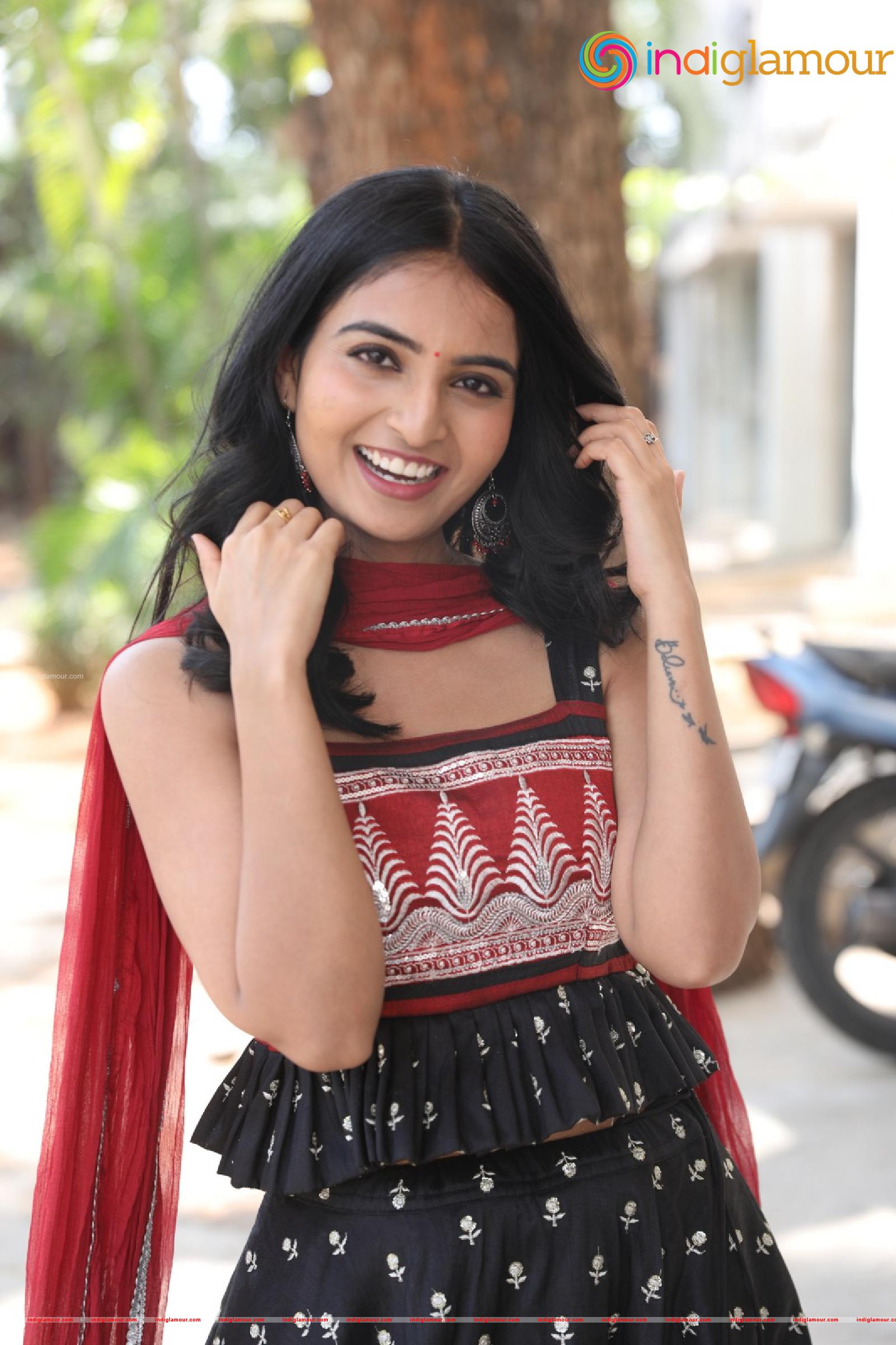 Ananya Actress hd photo