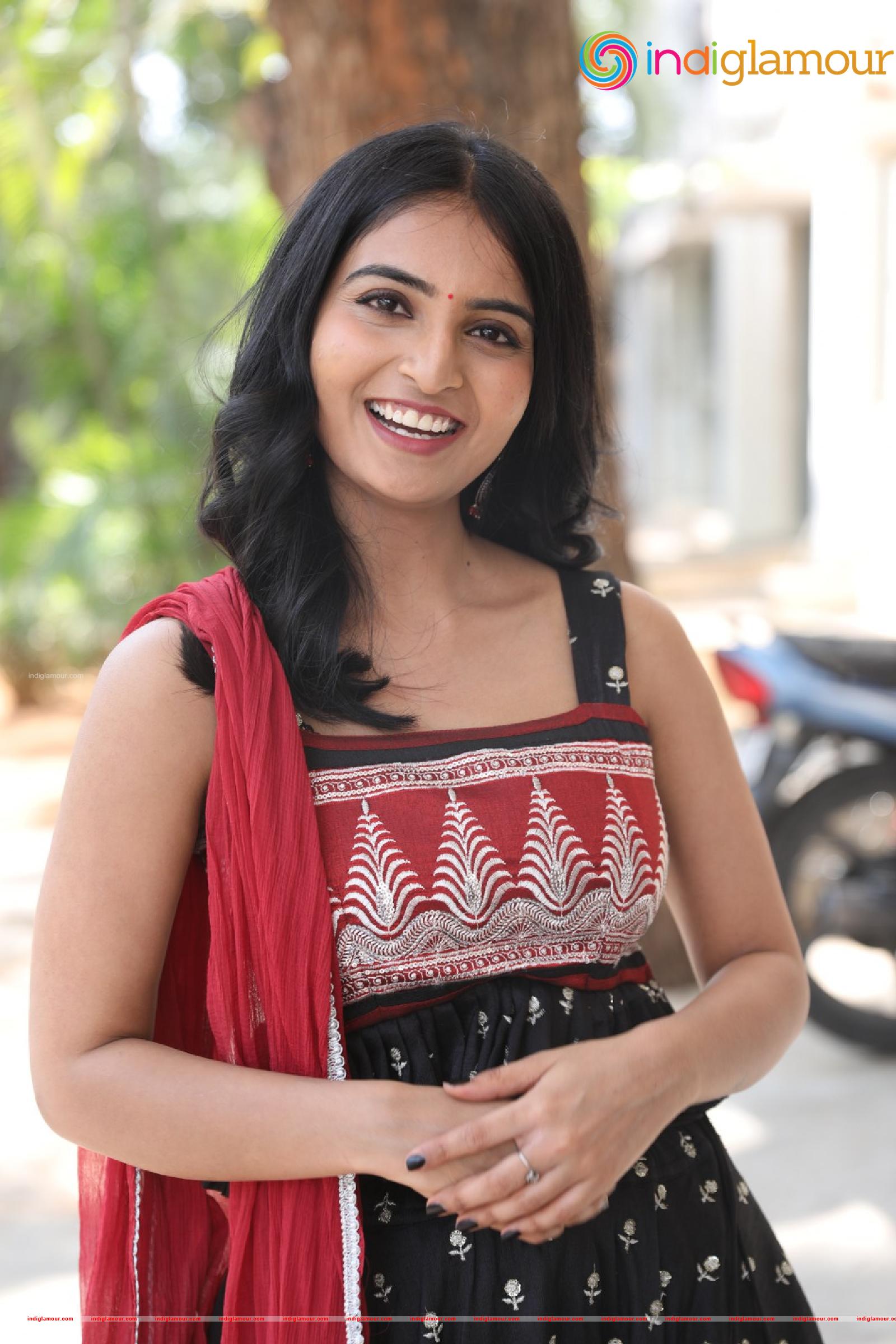 Ananya Actress hd photo