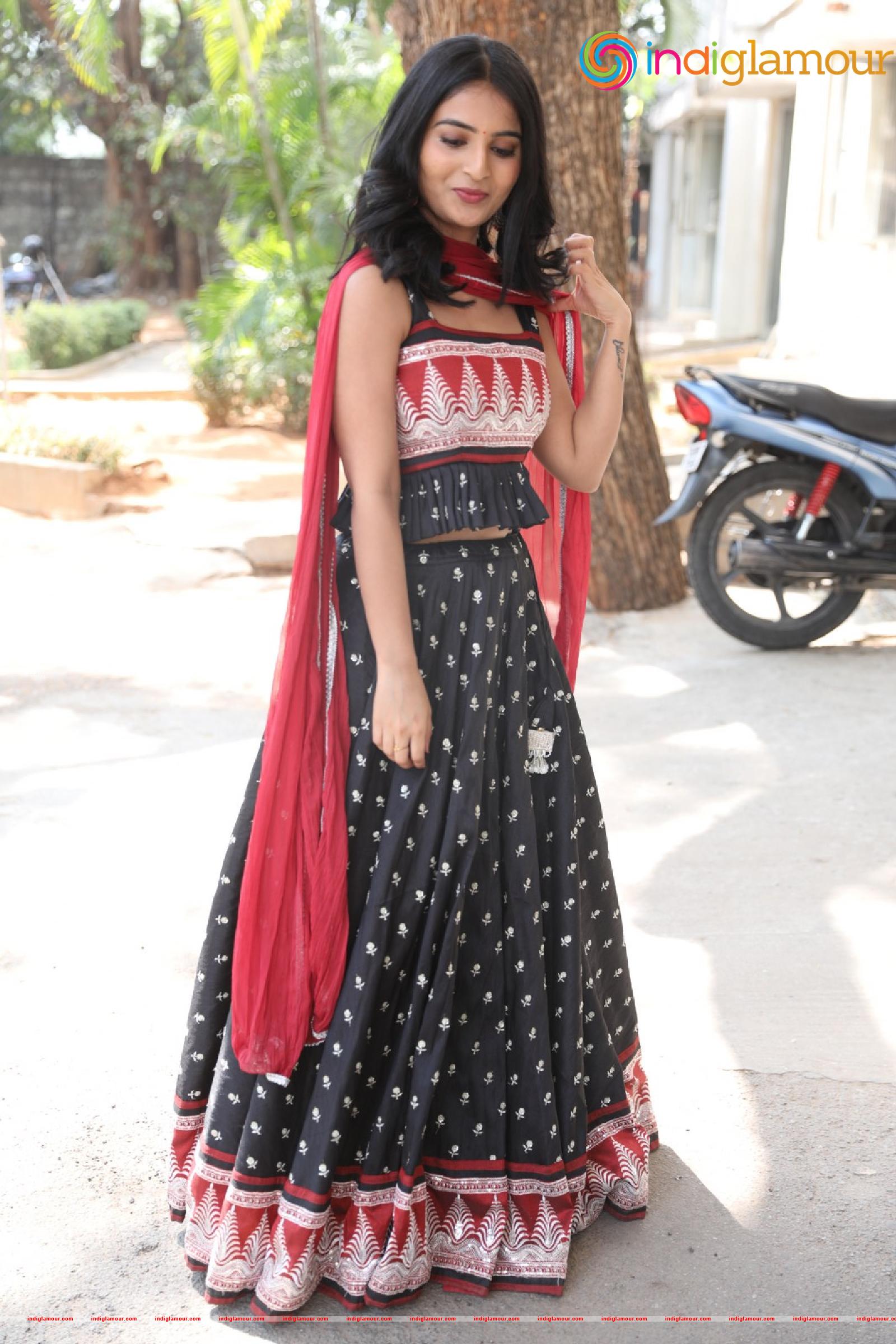 Ananya Actress hd photo