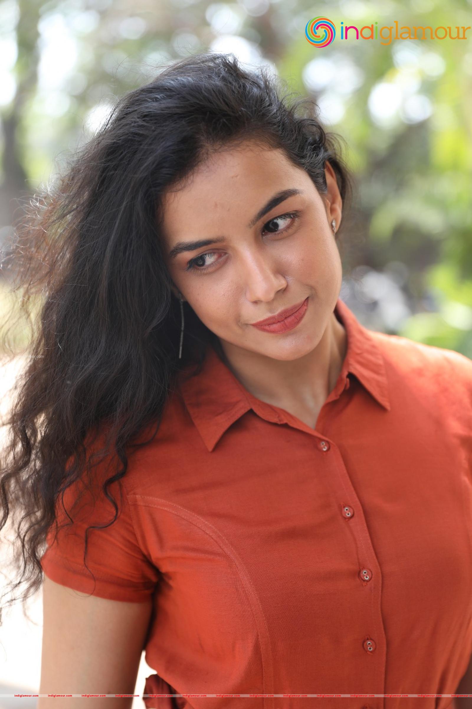 Sanchitha Poonacha Actress hd photo