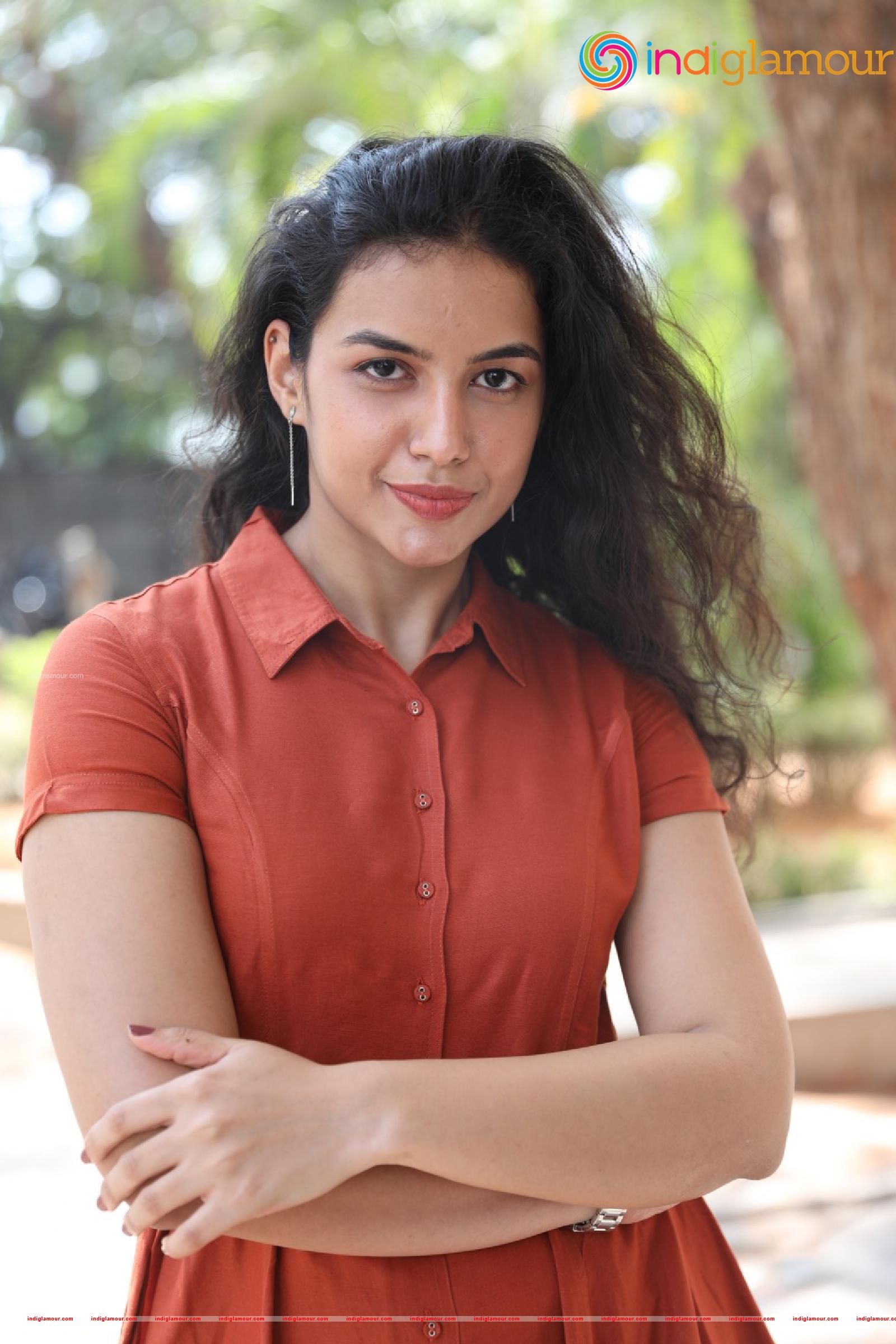 Sanchitha Poonacha Actress hd photo
