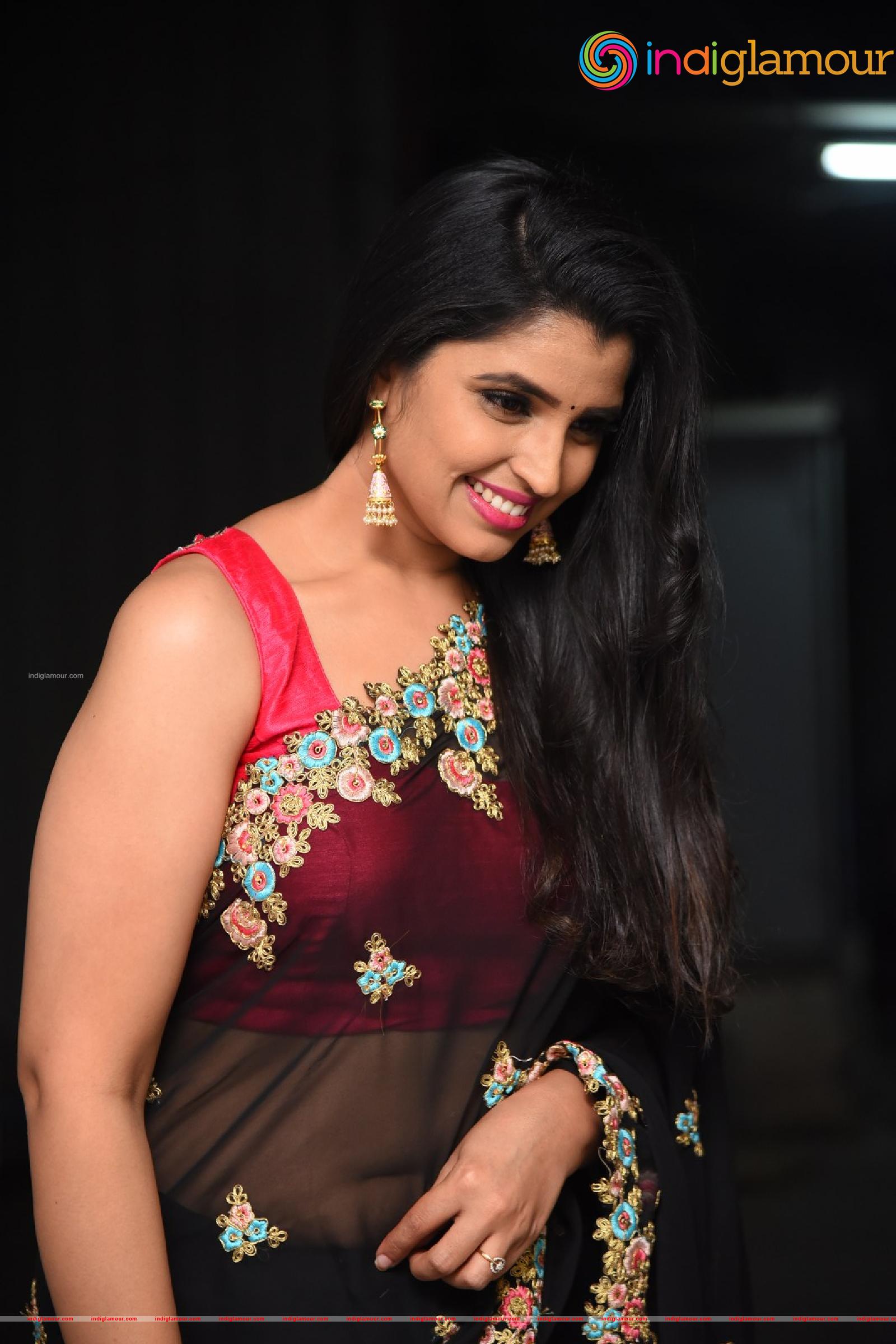 Syamala Actress hd photo