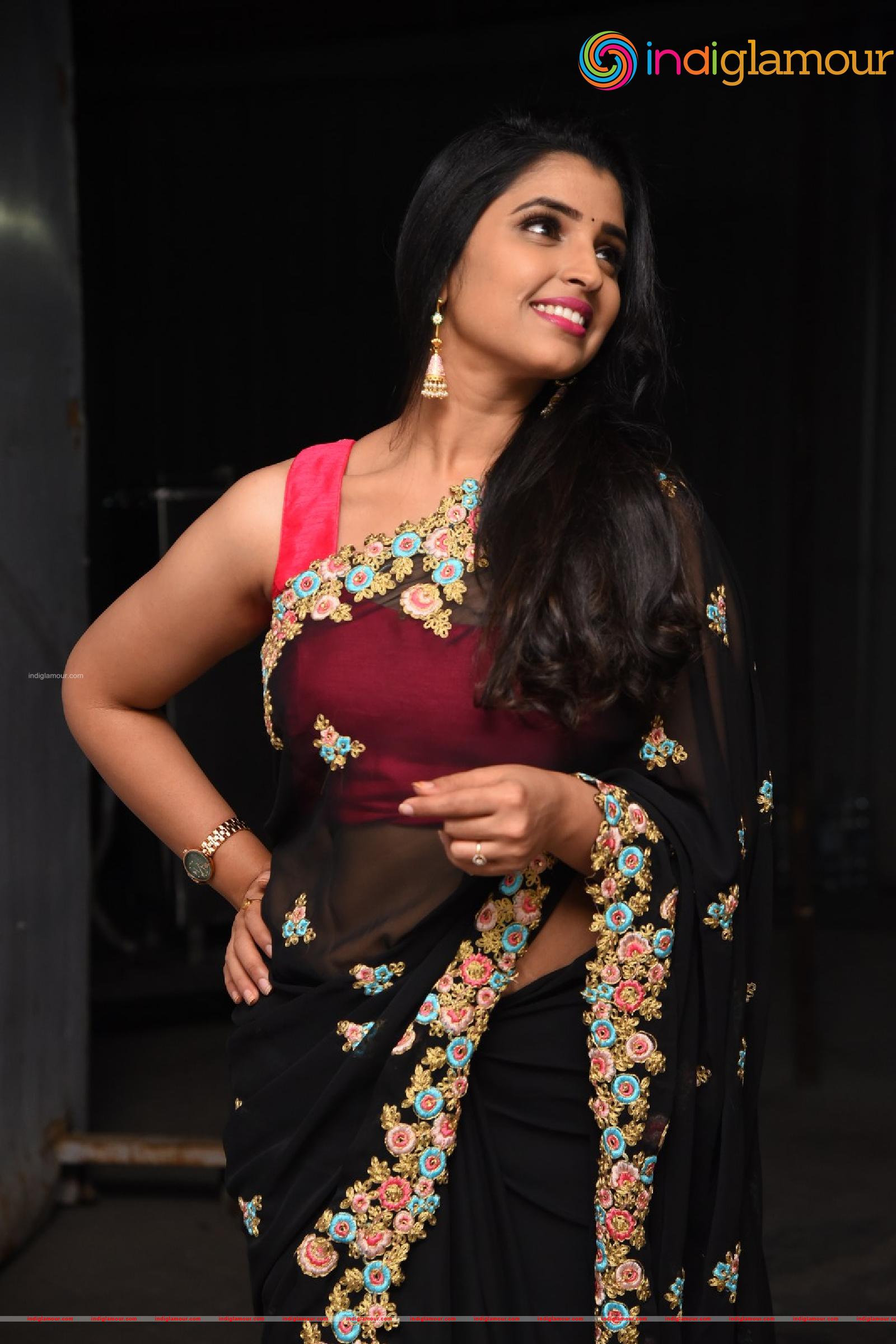 Syamala Actress hd photo