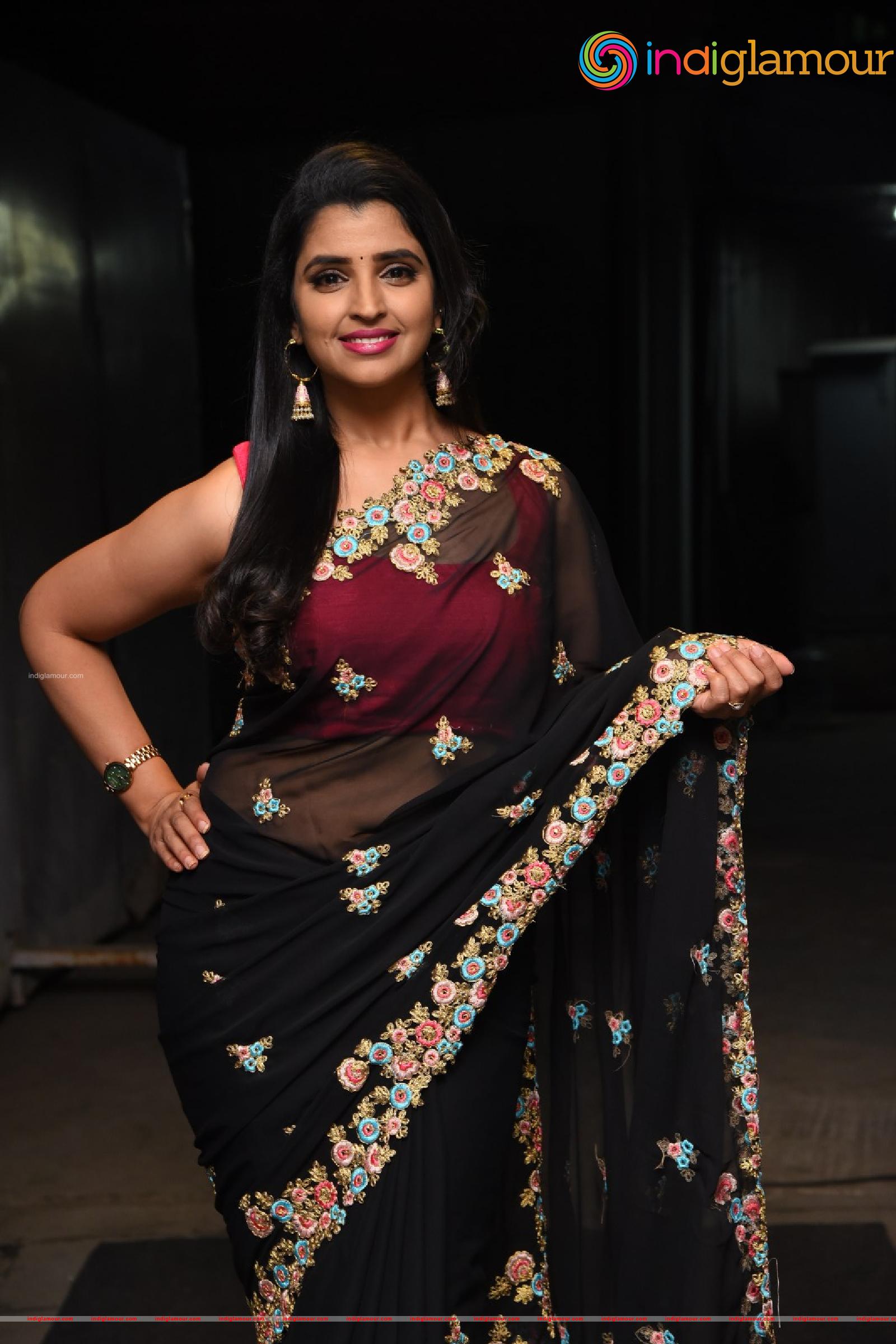 Syamala Actress hd photo