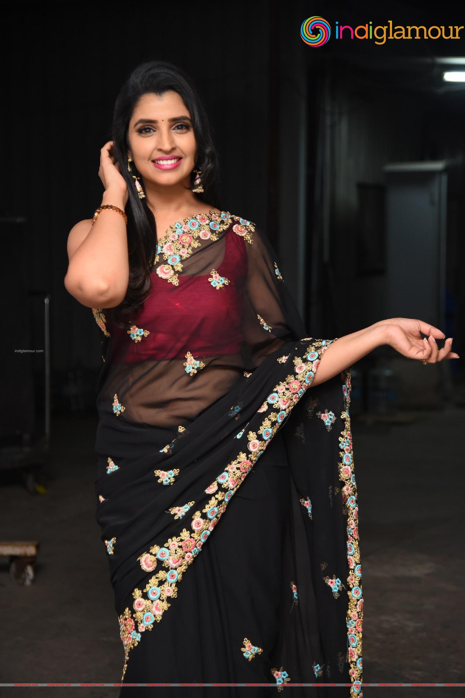 Syamala Actress hd photo