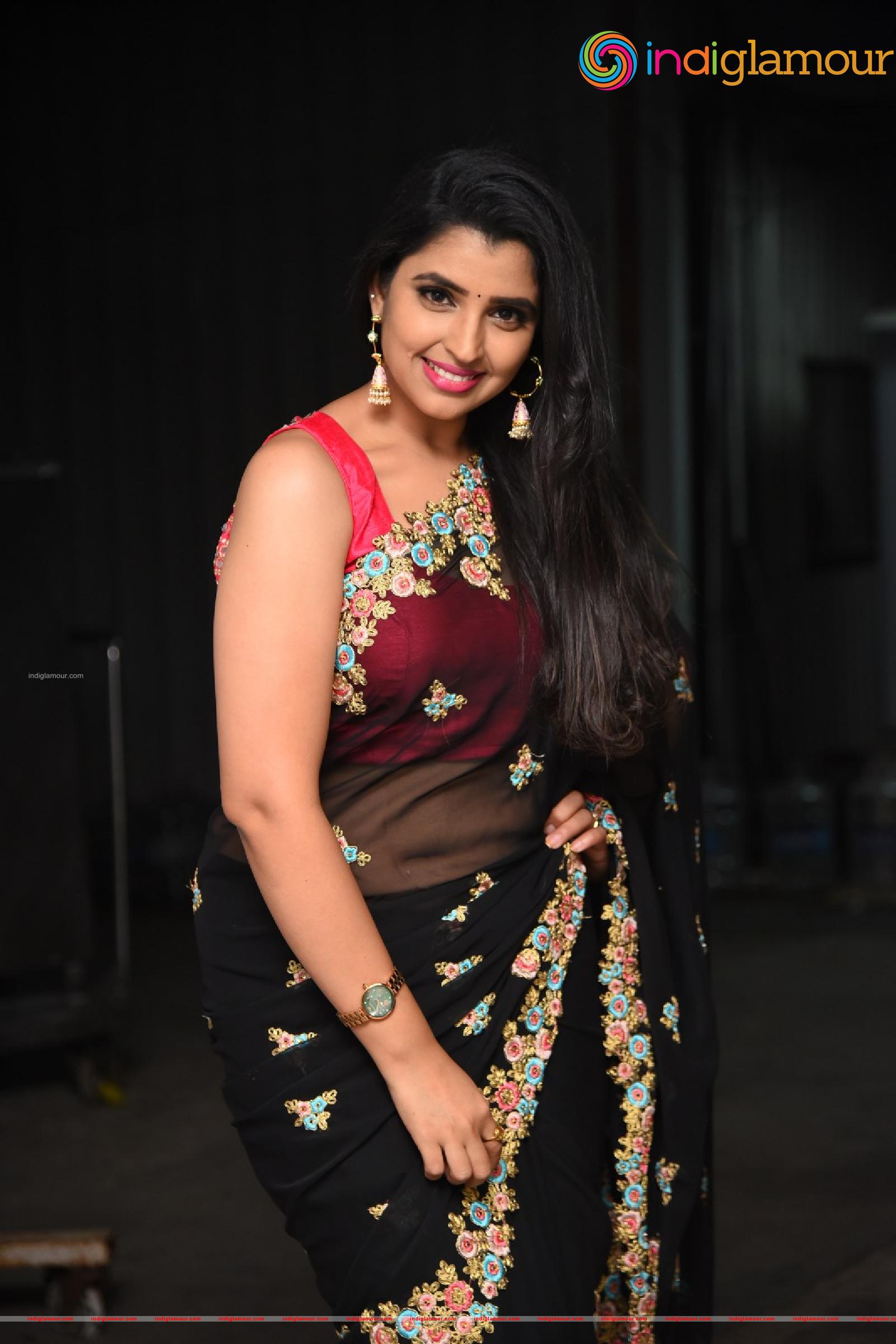 Syamala Actress hd photo