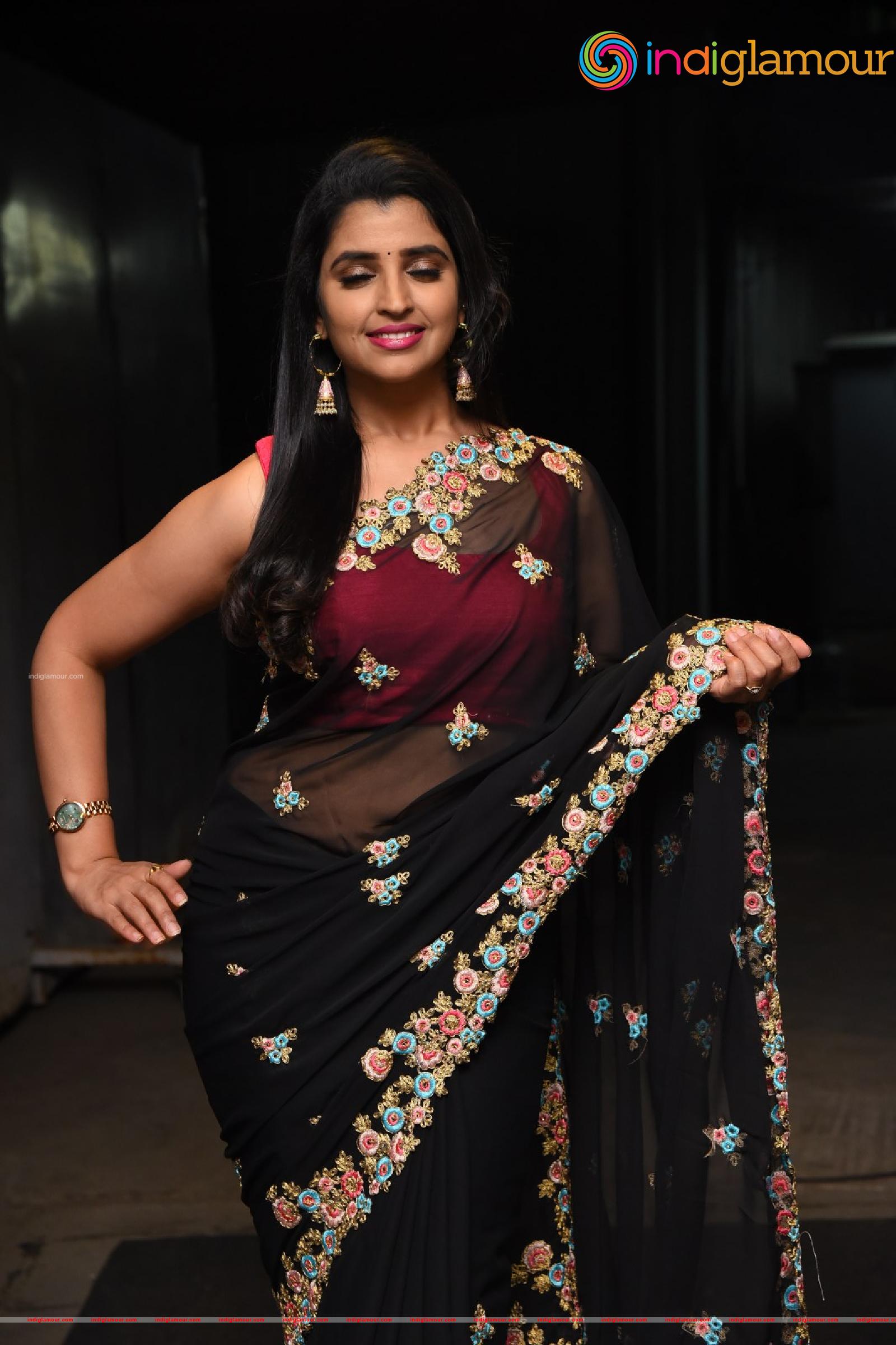 Syamala Actress hd photo
