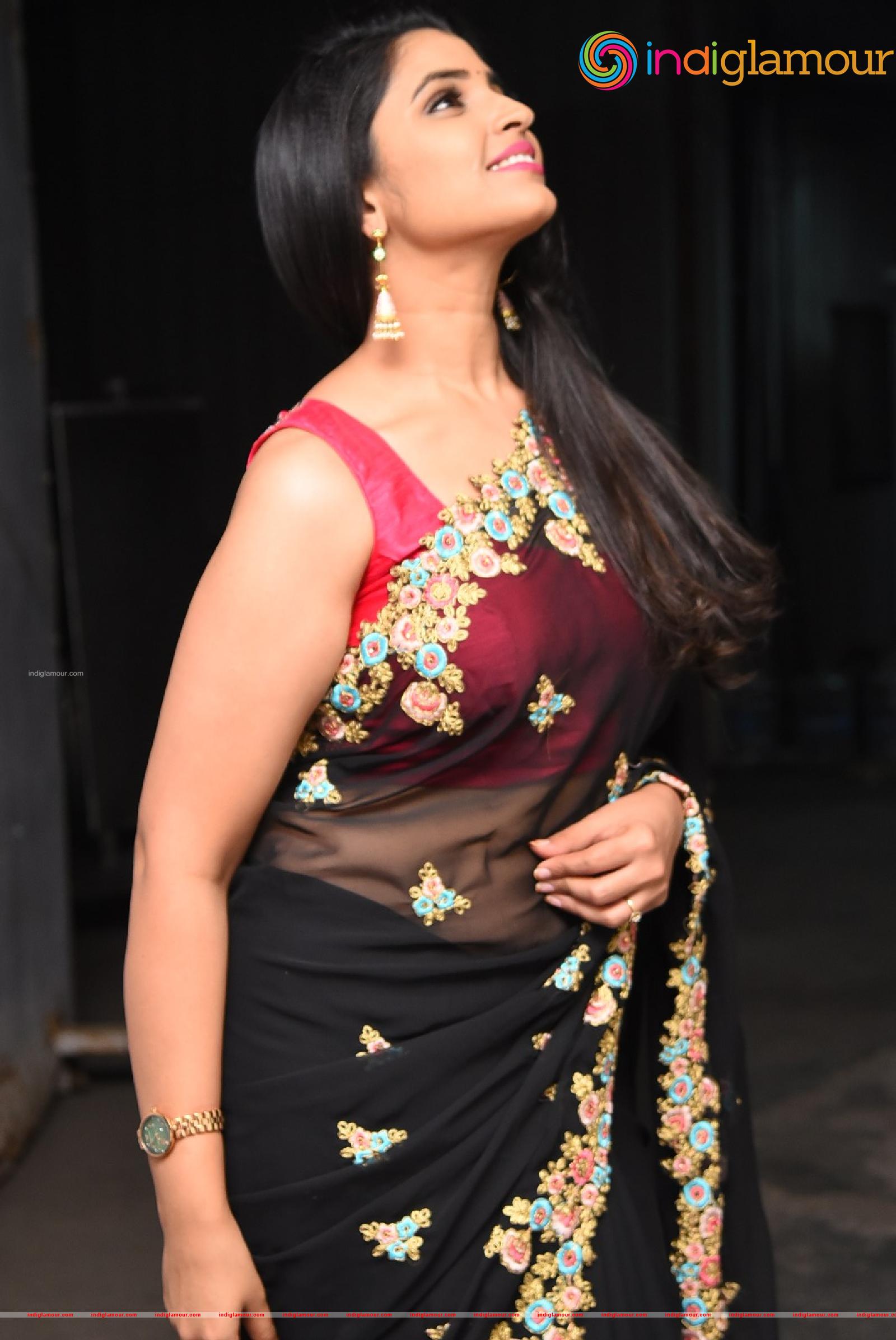 Syamala Actress hd photo