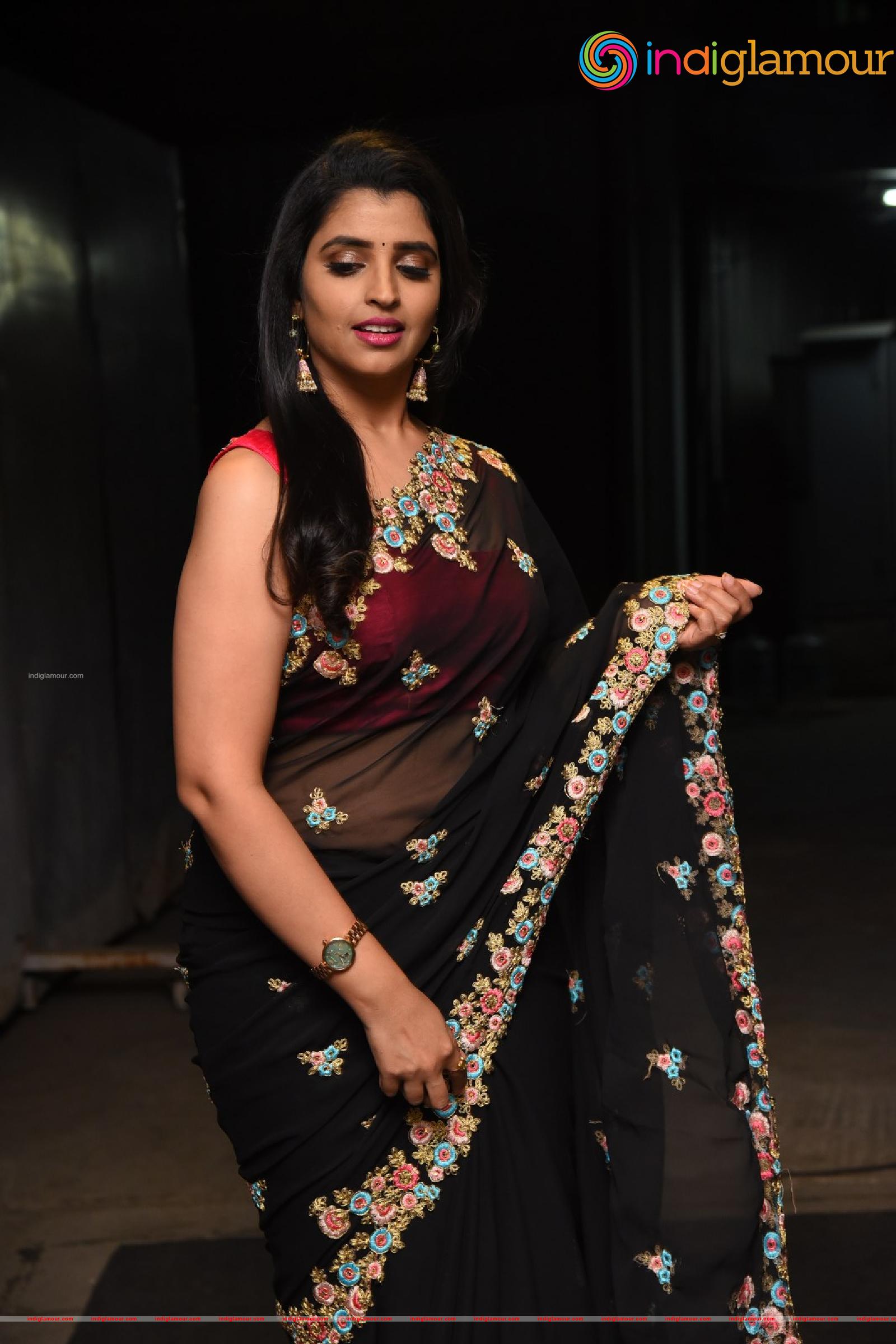 Syamala Actress hd photo