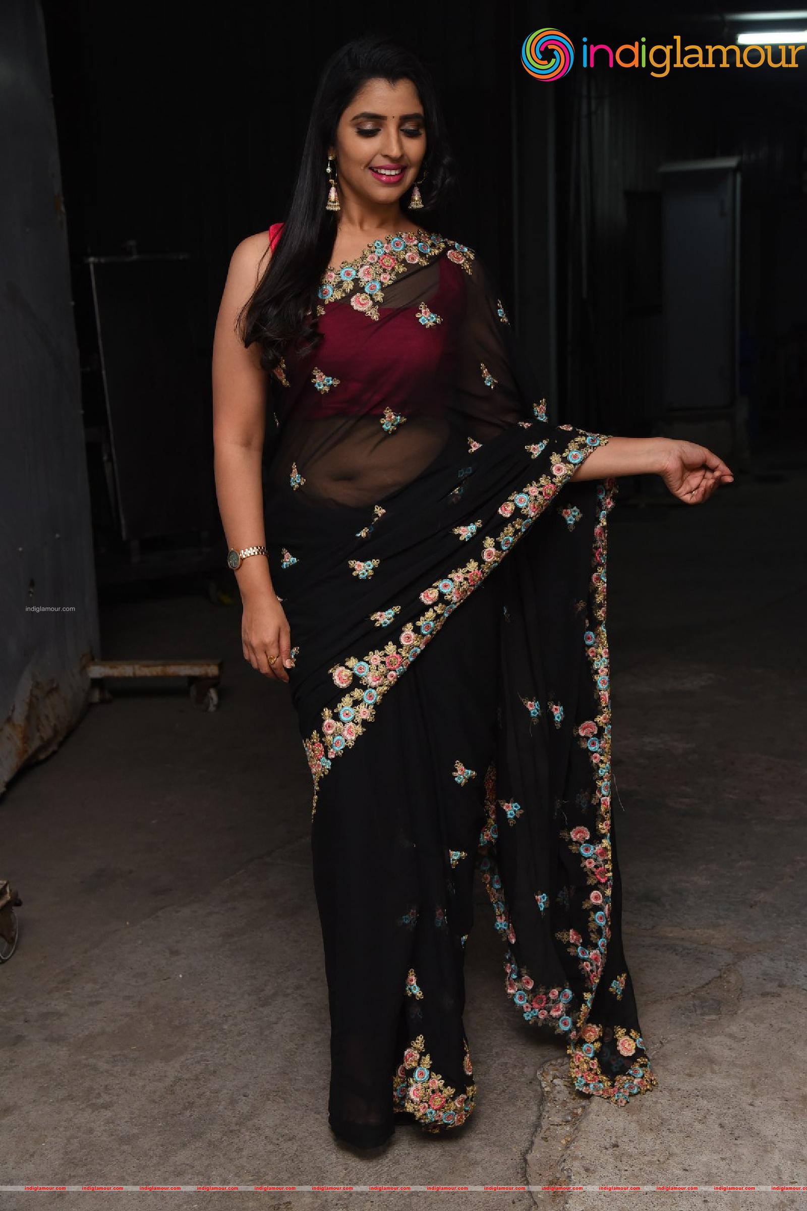 Syamala Actress hd photo