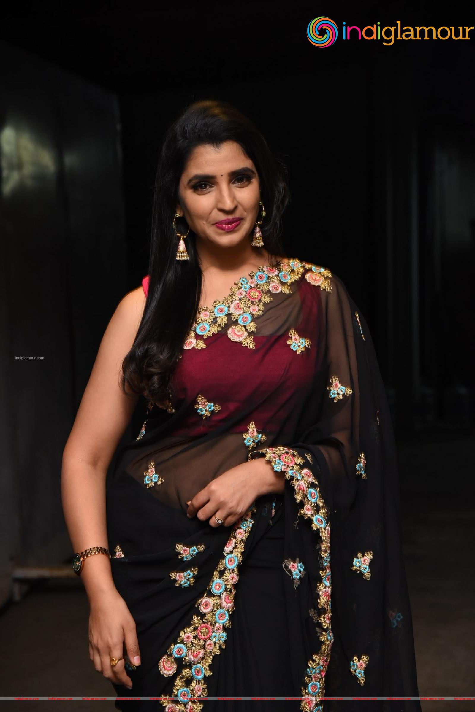 Syamala Actress hd photo