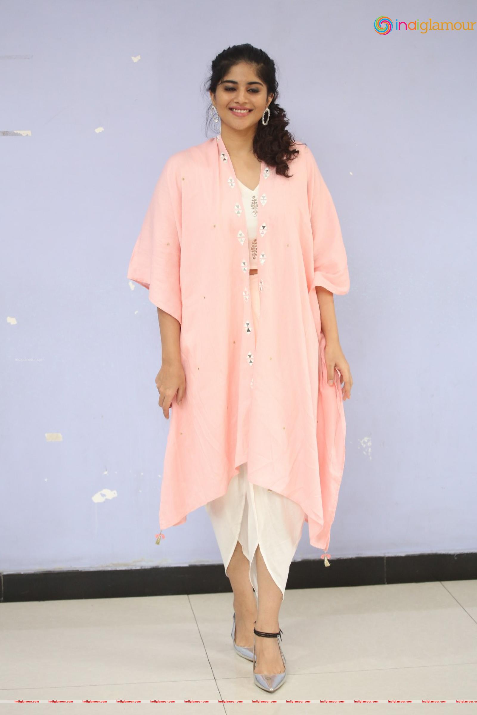 Megha Akash Actress hd photo