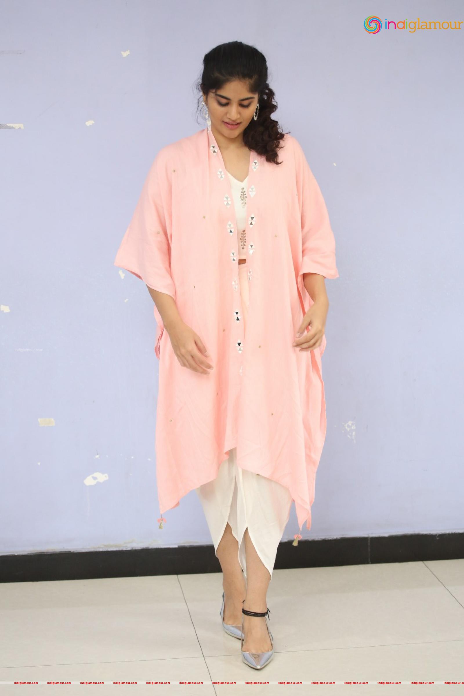 Megha Akash Actress hd photo
