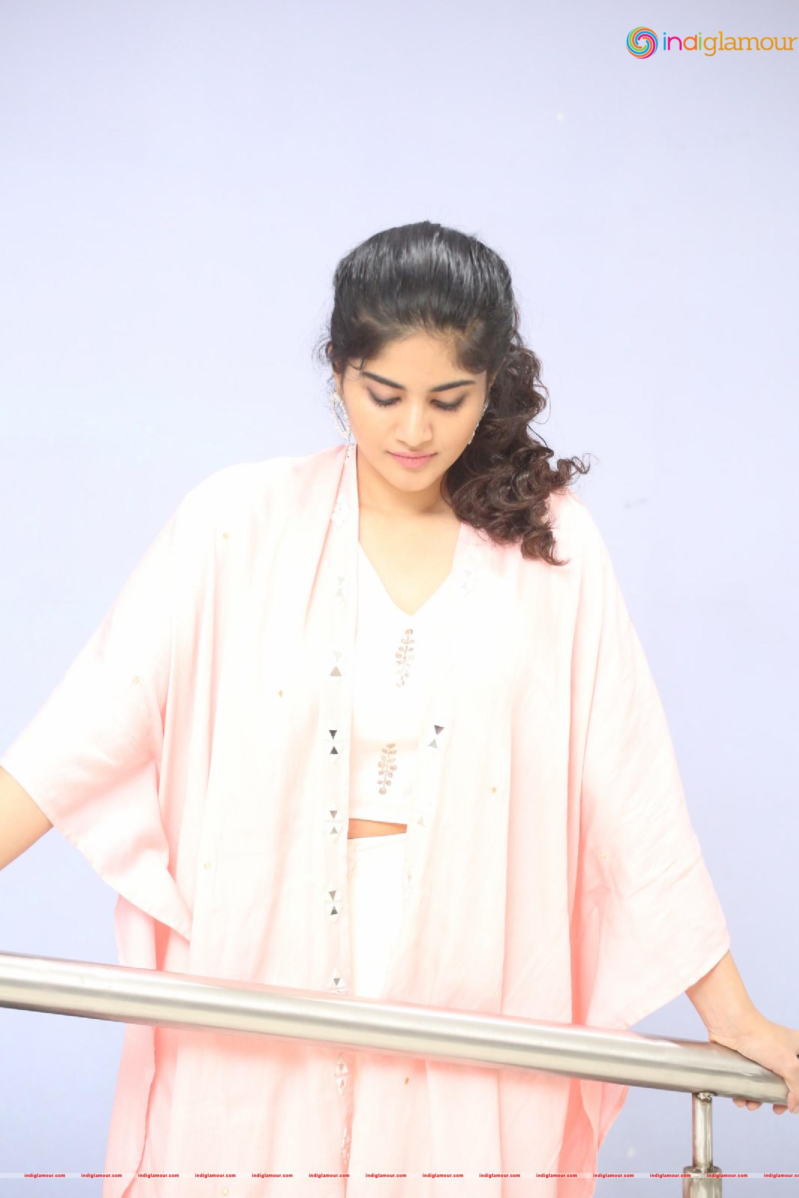 Megha Akash Actress hd photo