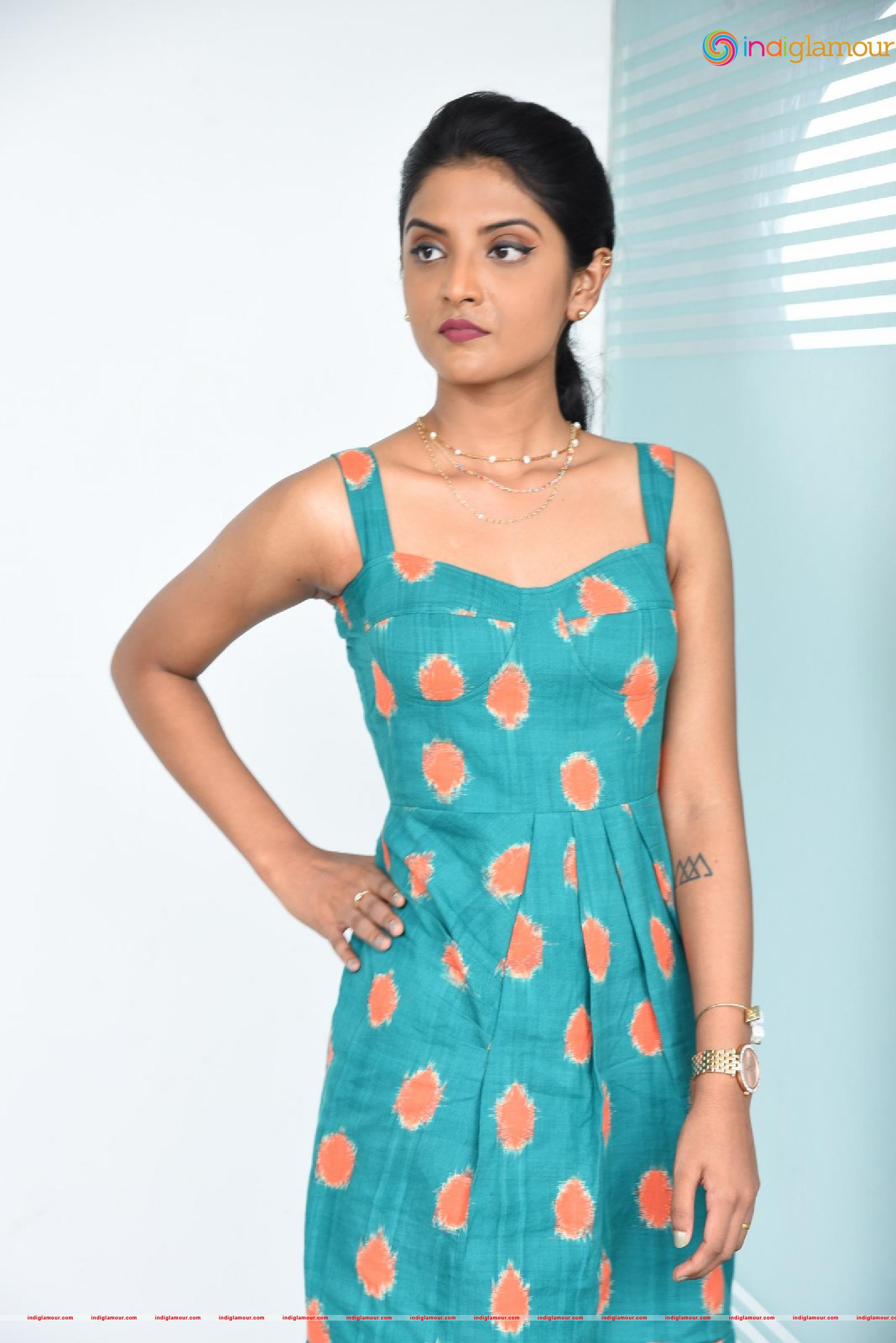 Neviditha Actress hd photo