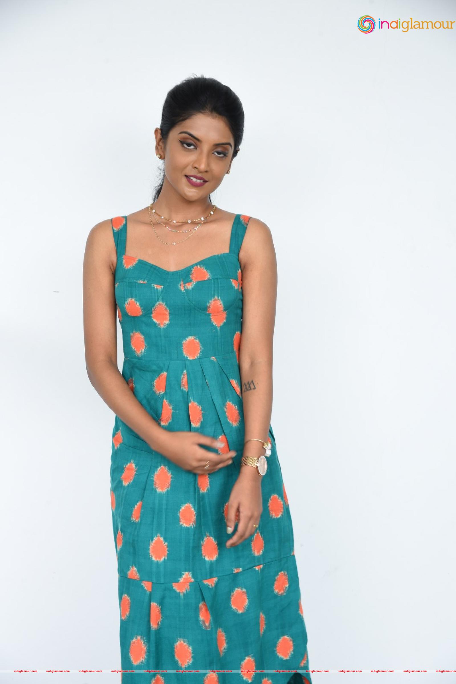 Neviditha Actress hd photo