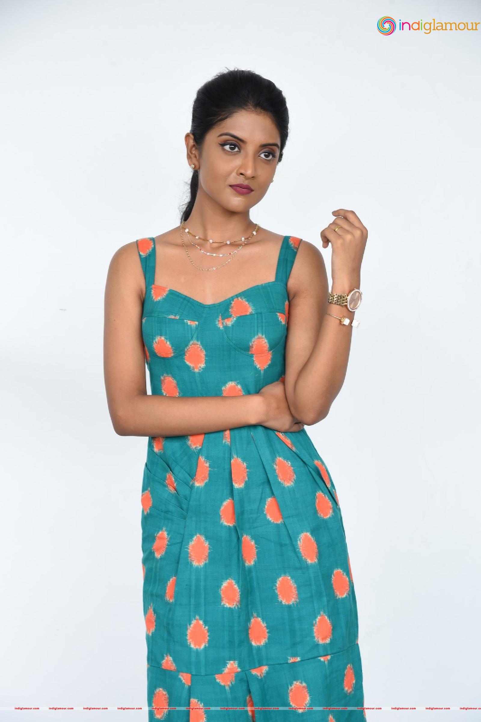 Neviditha Actress hd photo