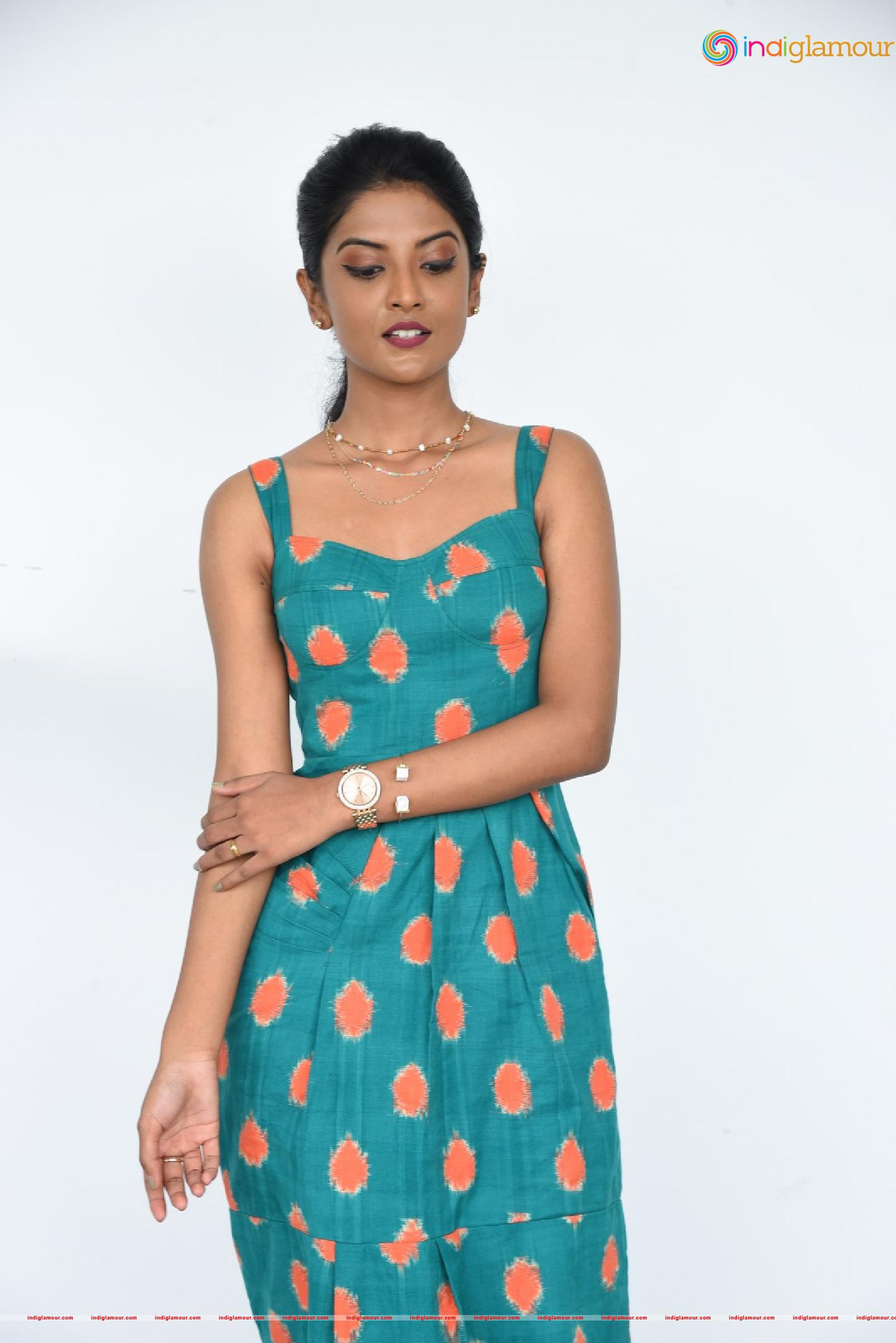 Neviditha Actress hd photo
