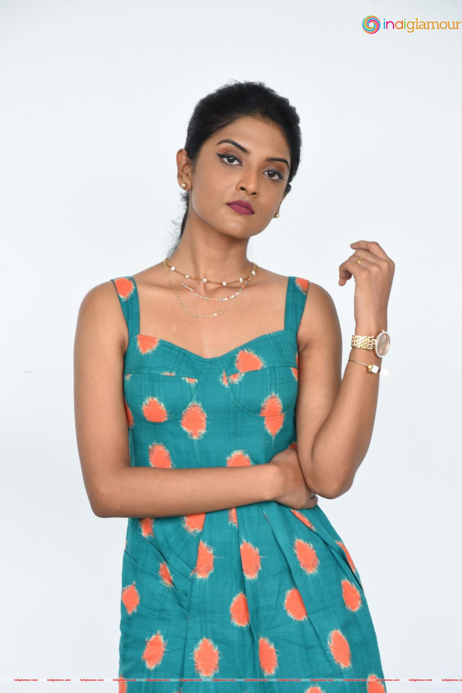 Neviditha Actress hd photo