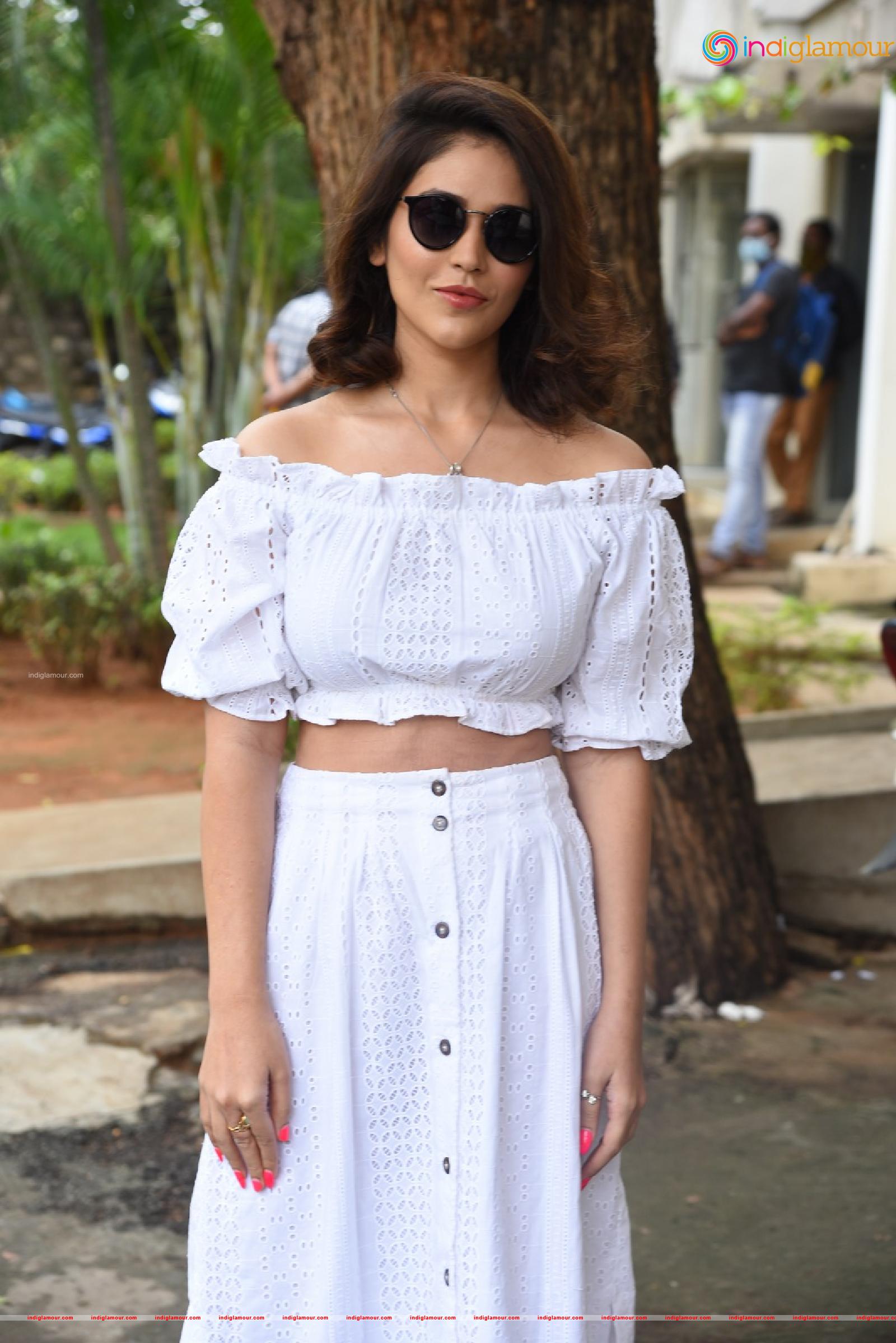Priyanka Jawalkar Actress hd photo