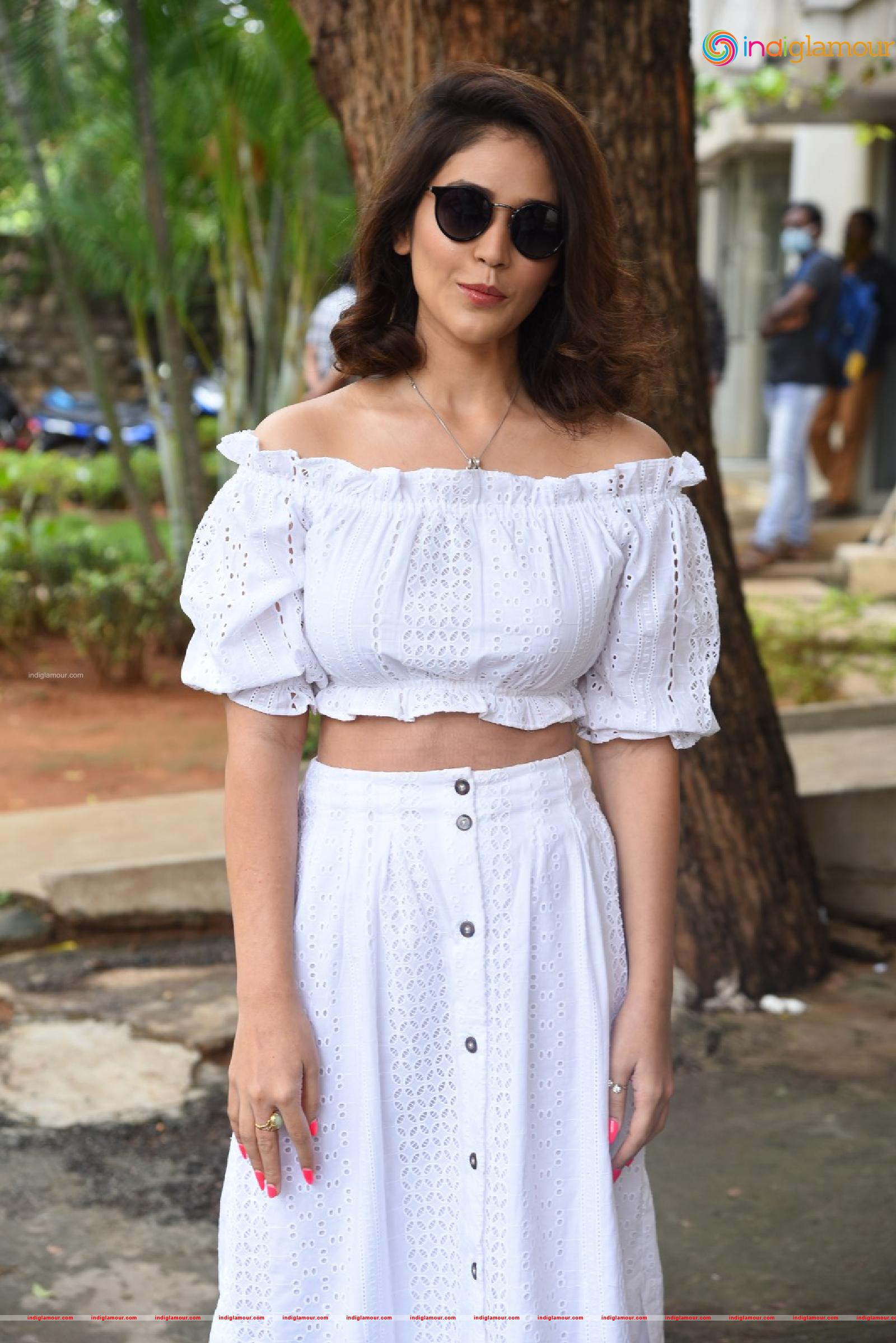 Priyanka Jawalkar Actress hd photo