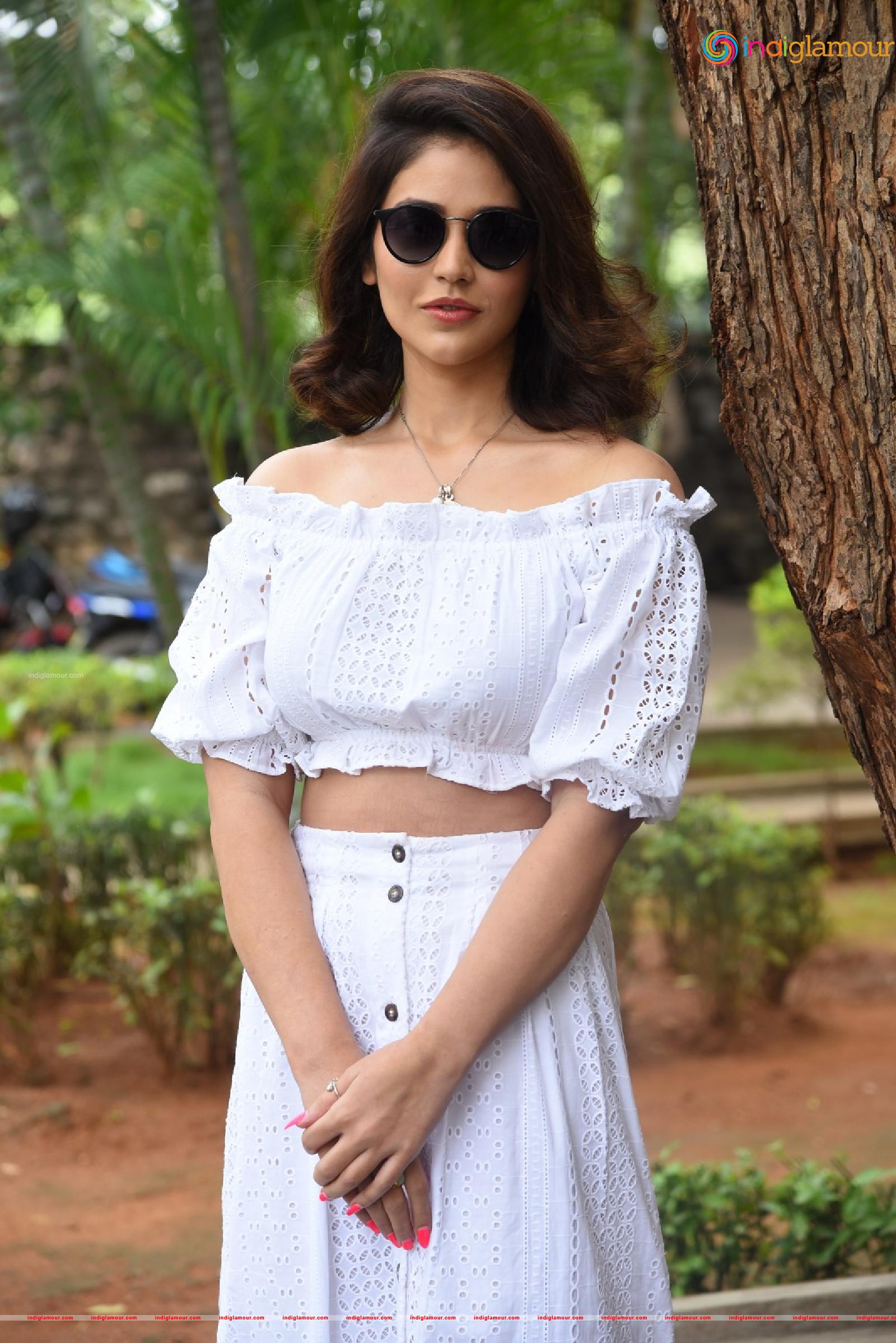Priyanka Jawalkar Actress hd photo