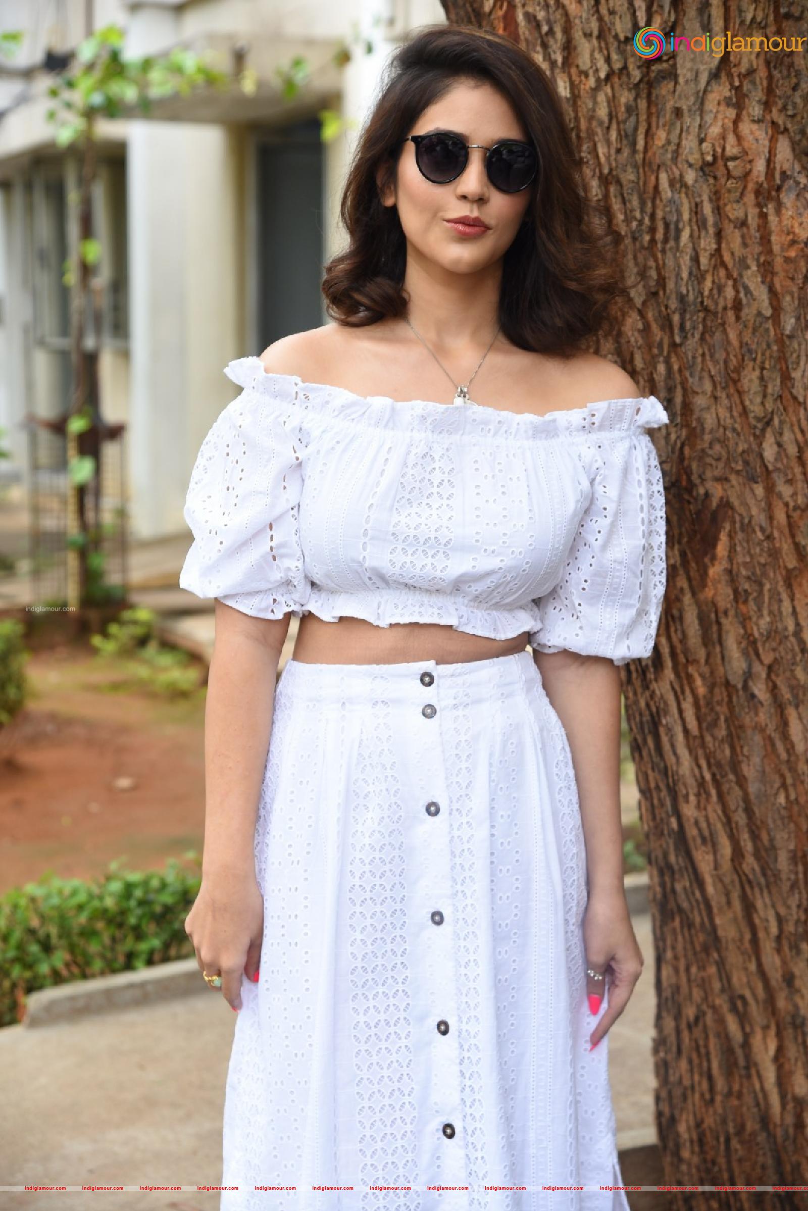 Priyanka Jawalkar Actress hd photo