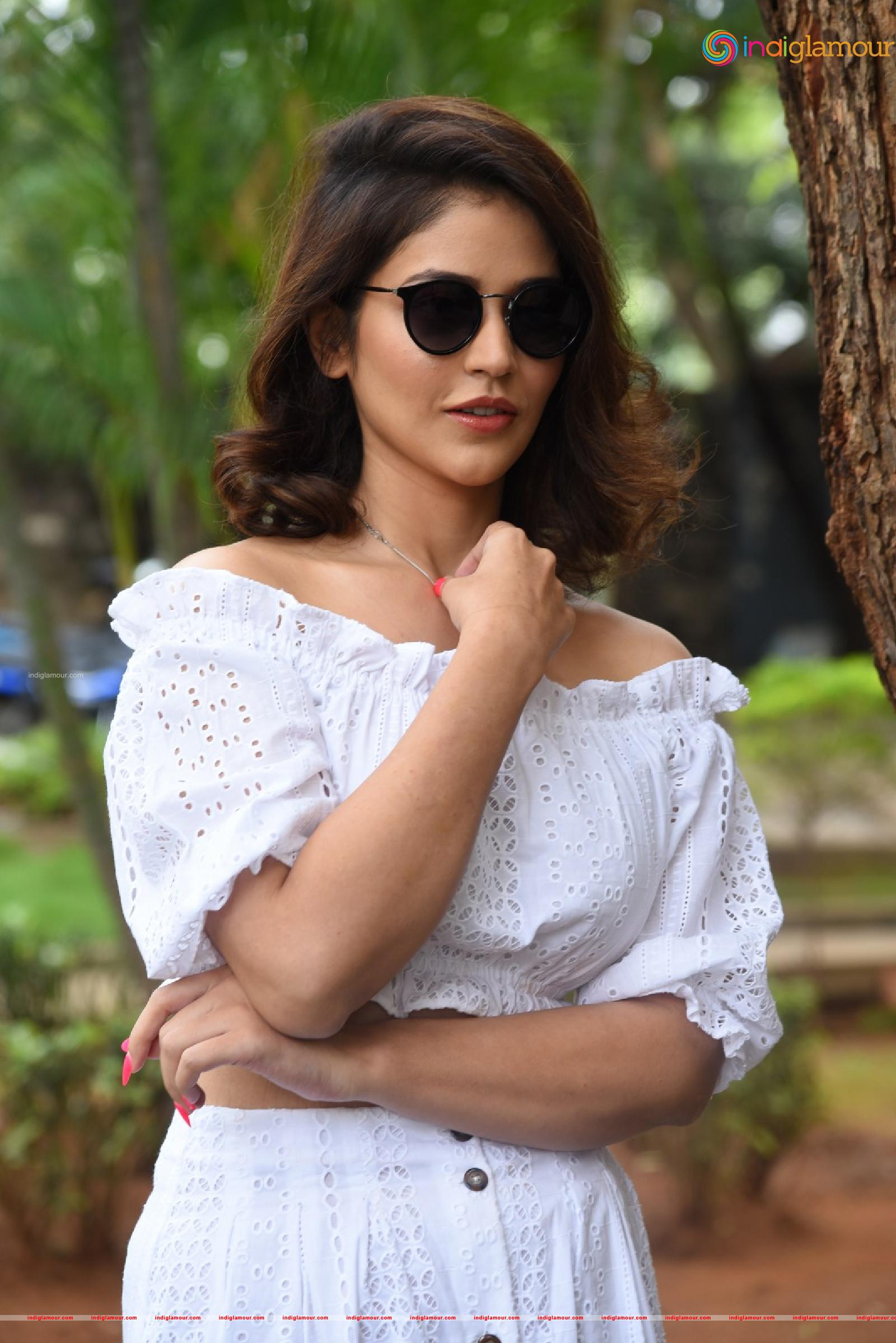 Priyanka Jawalkar Actress hd photo