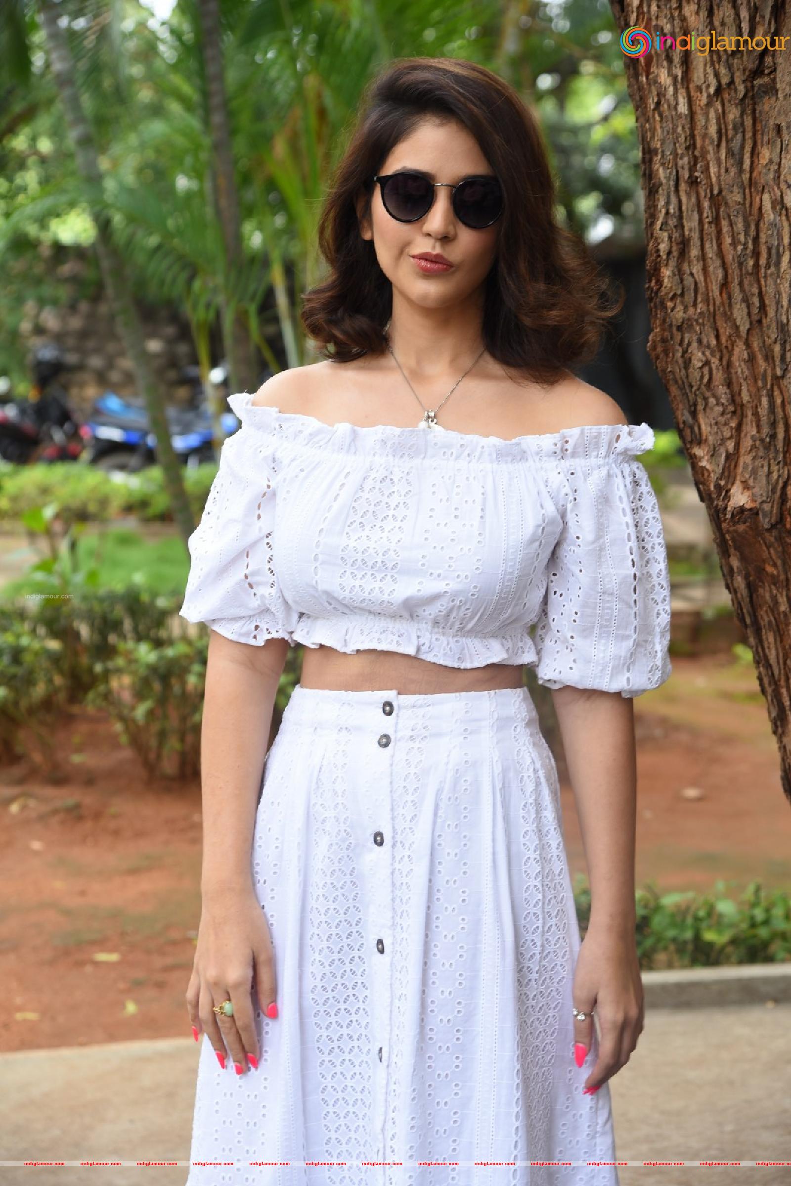 Priyanka Jawalkar Actress hd photo