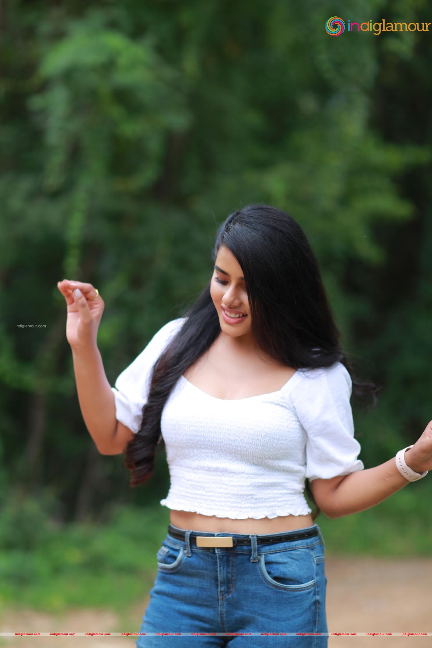 Sumaya Reddy Actress hd photo