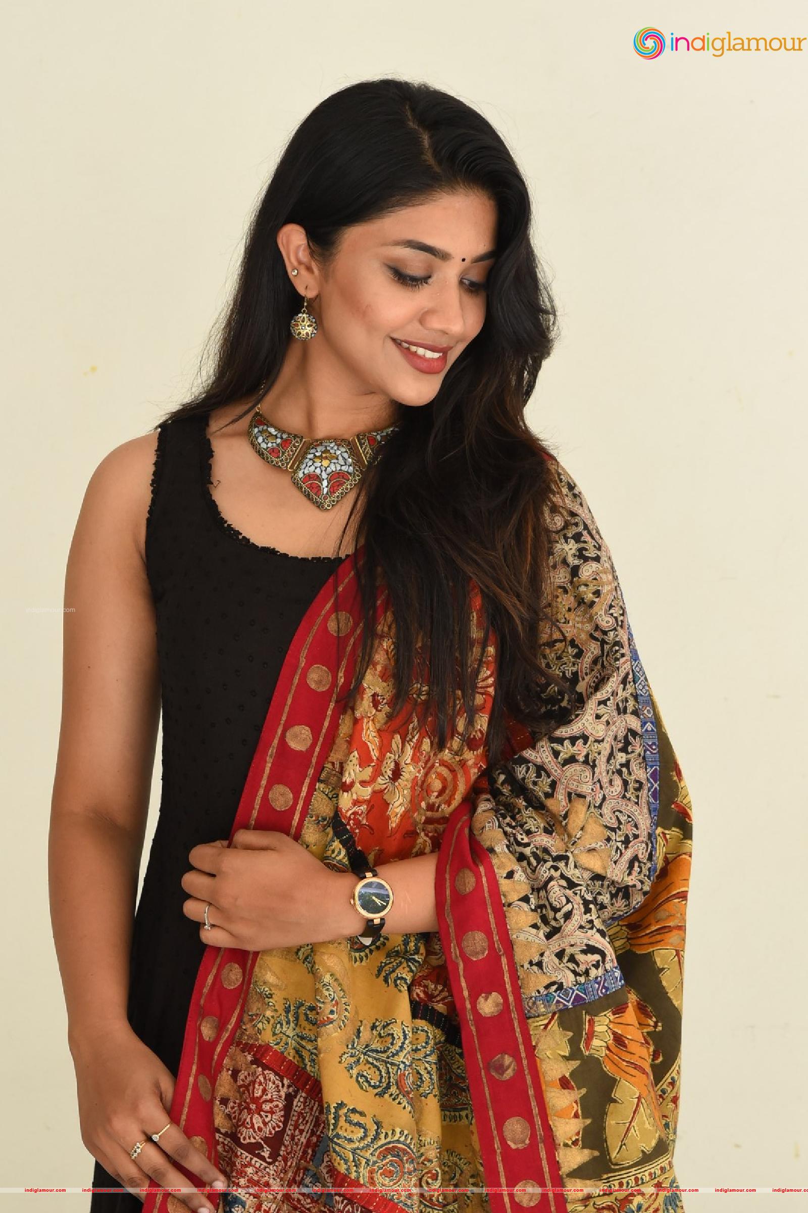 Malavika Satheesan Actress hd photo