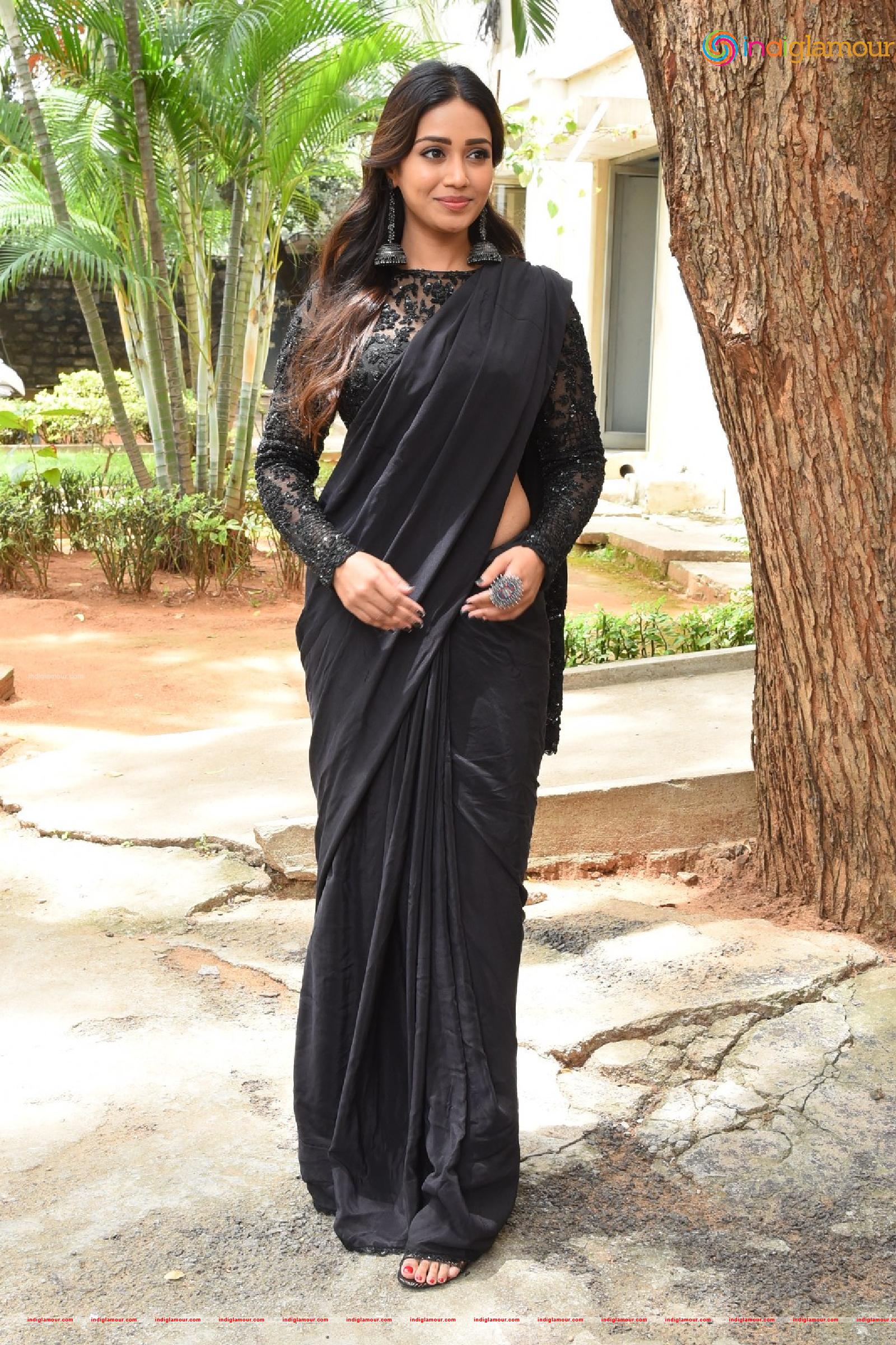 Nivetha Pethuraj Actress hd photo