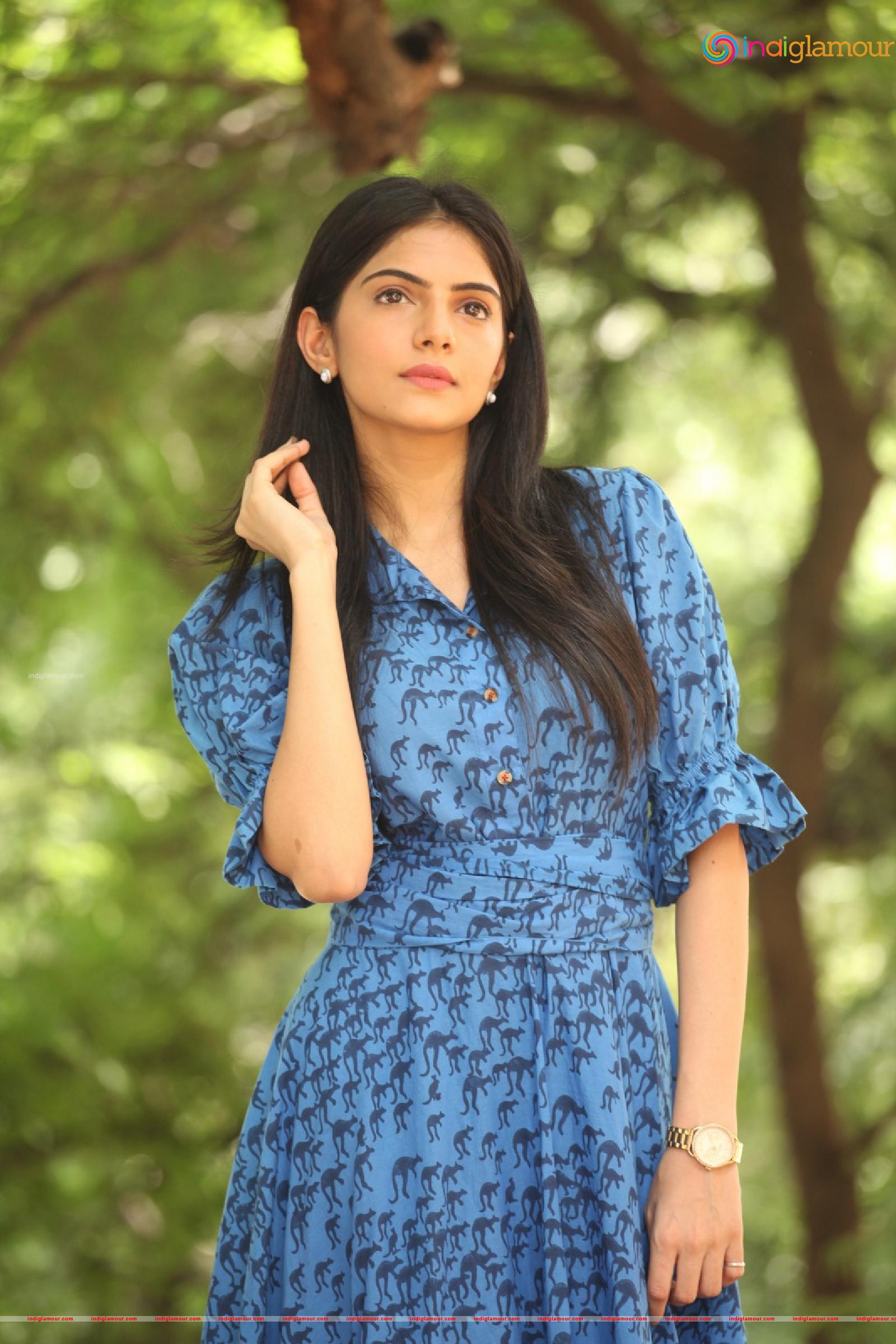 Misha Narang Actress hd photo