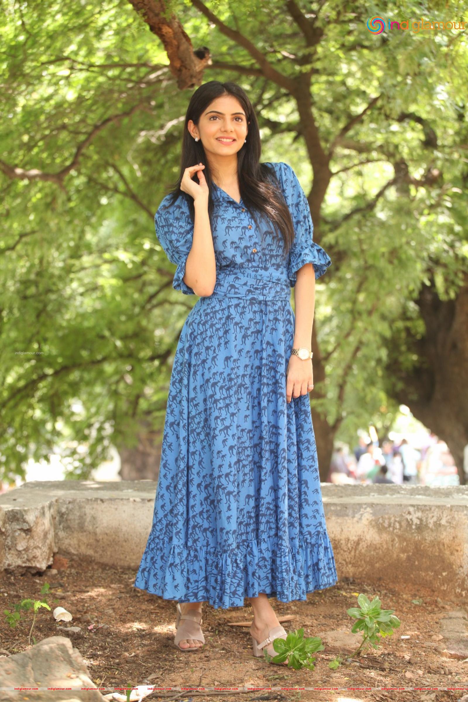 Misha Narang Actress hd photo