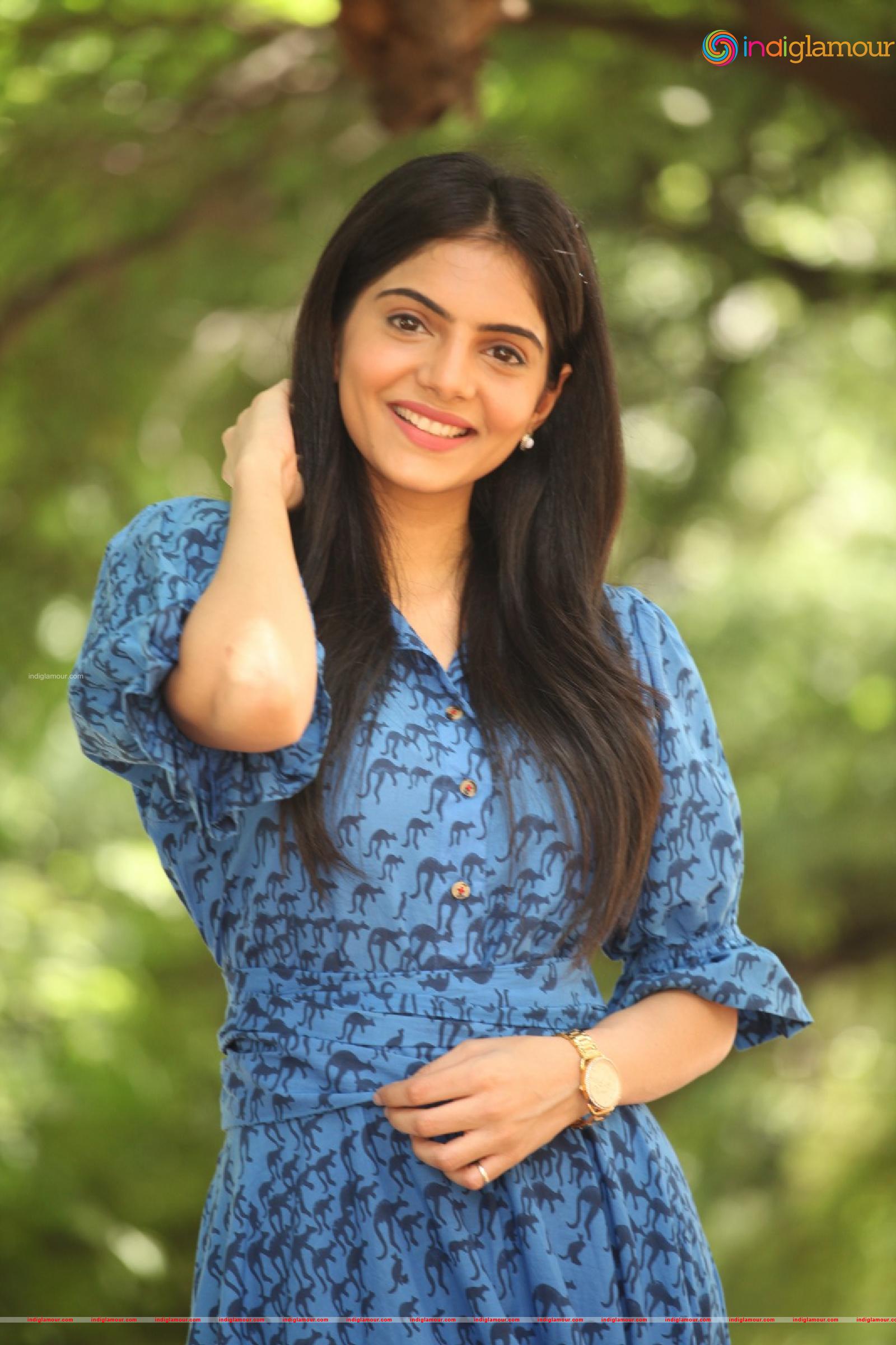 Misha Narang Actress hd photo