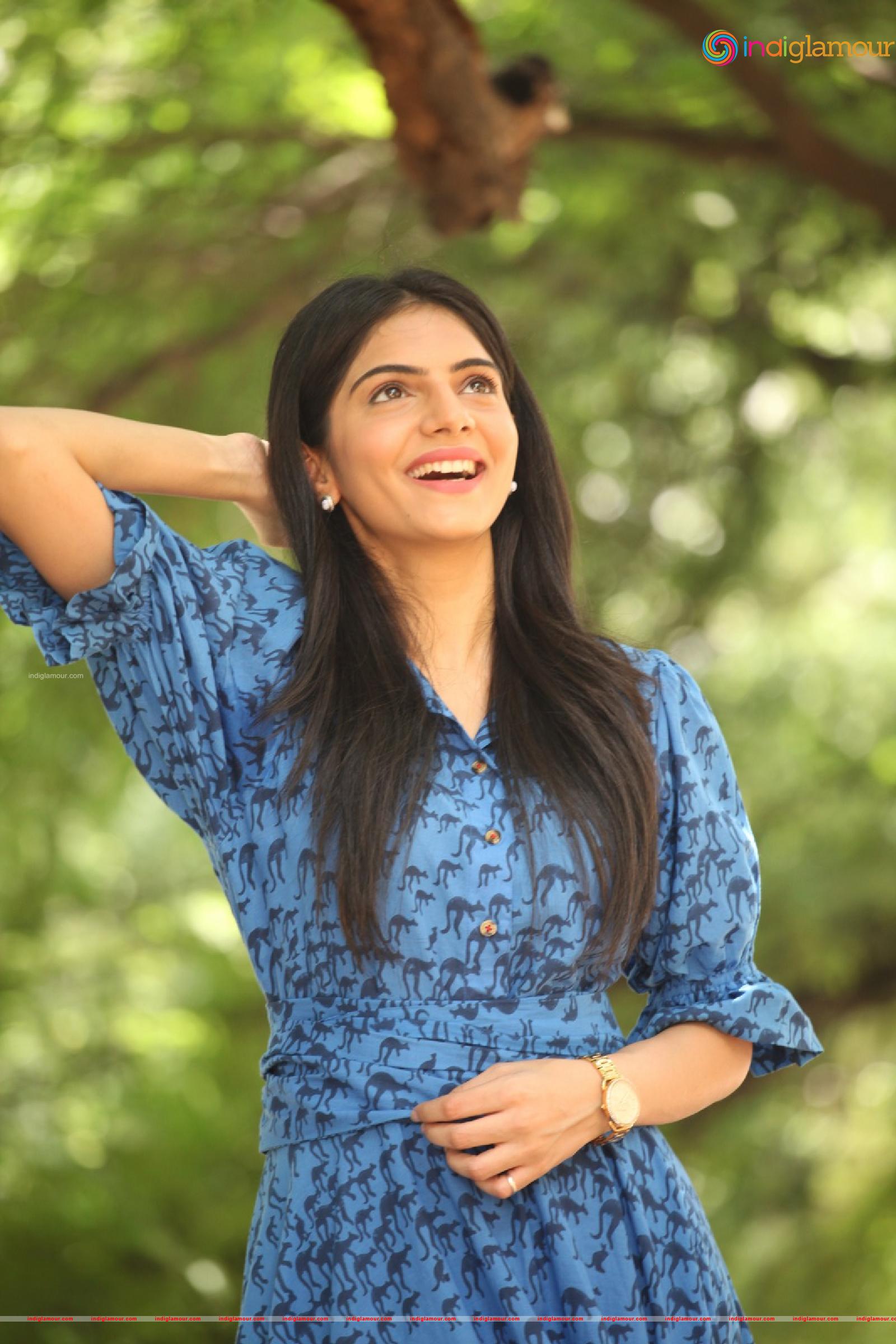 Misha Narang Actress hd photo