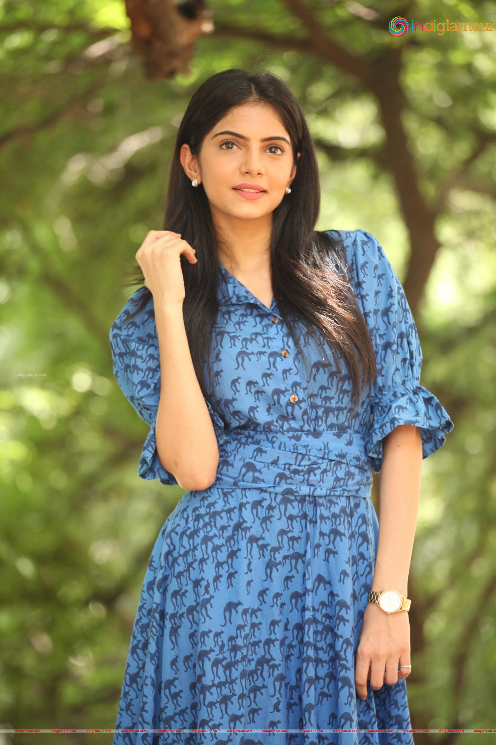 Misha Narang Actress hd photo