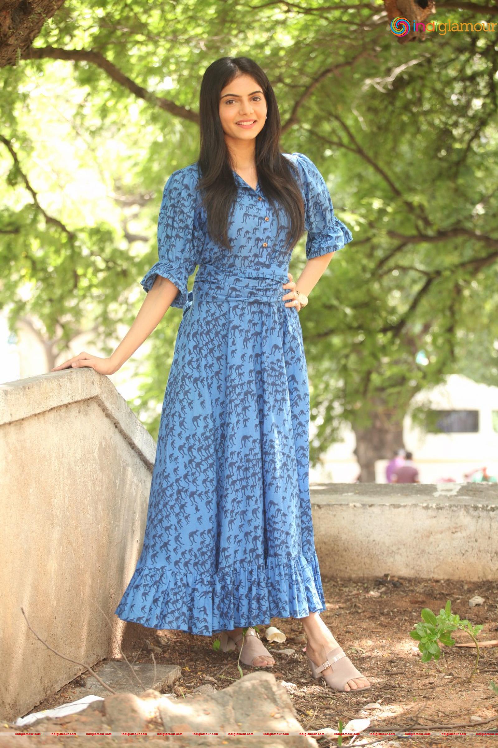 Misha Narang Actress hd photo