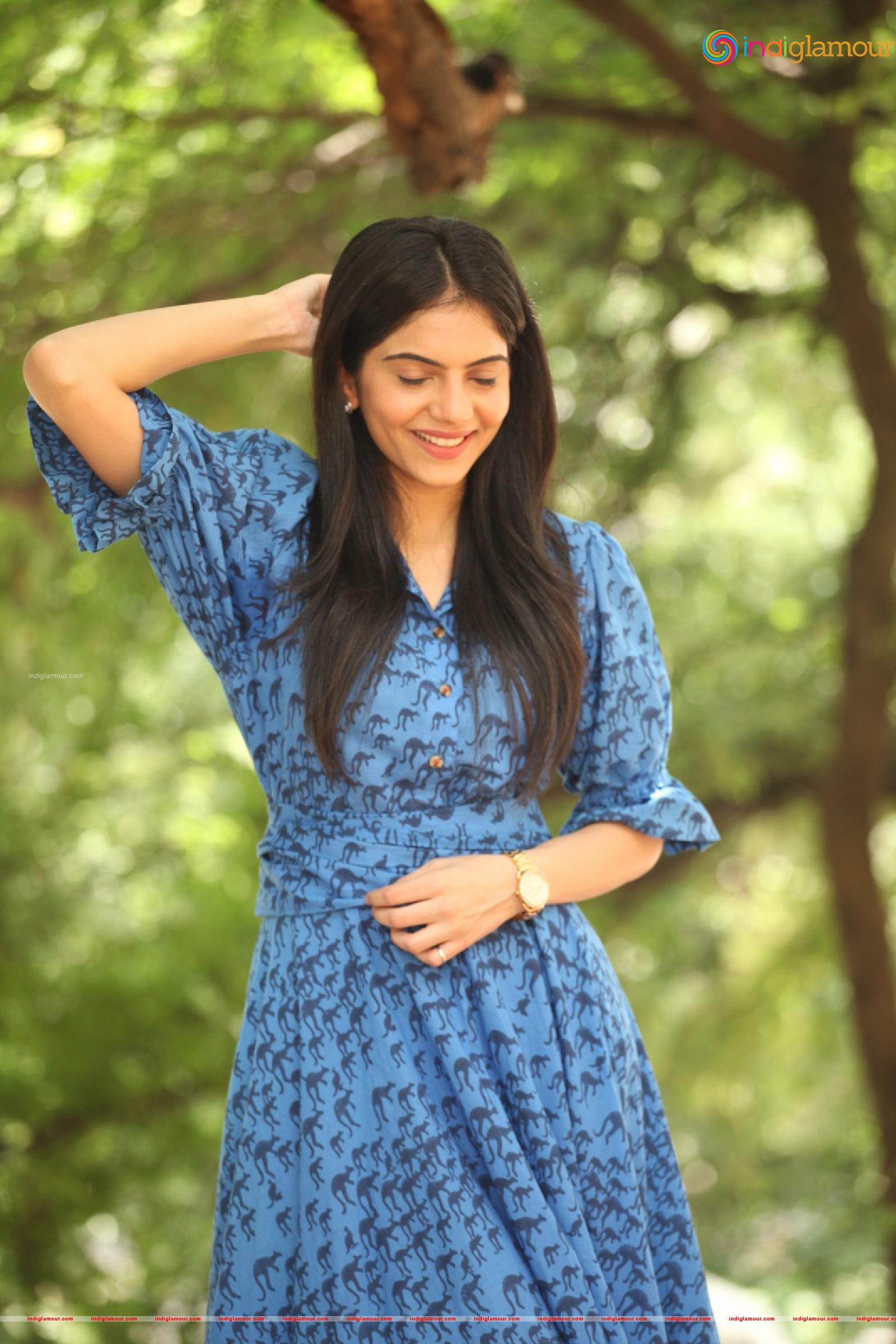 Misha Narang Actress hd photo