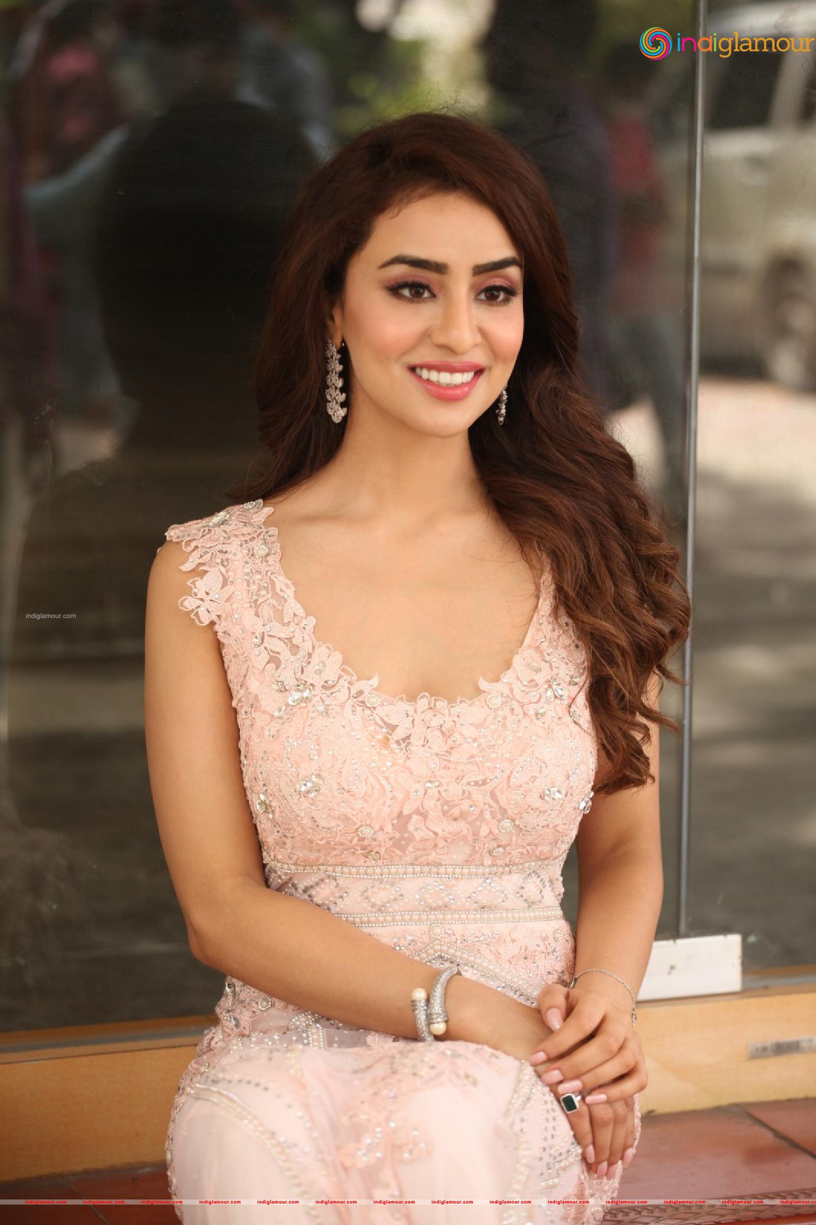 Musskan Sethi Actress hd photo