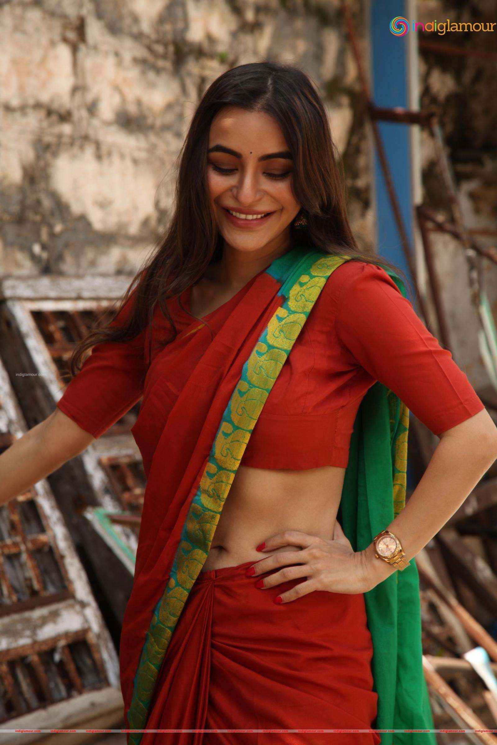Nikkesha Actress hd photo