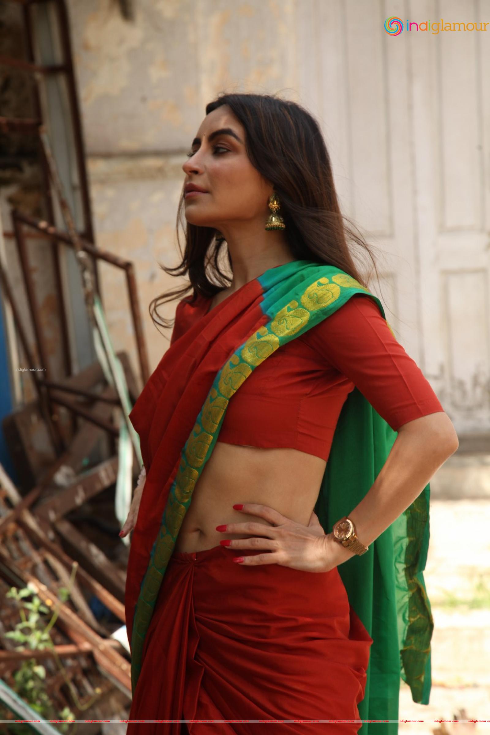 Nikkesha Actress hd photo