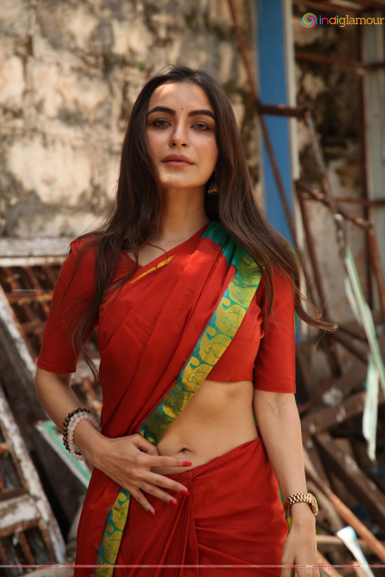 Nikkesha Actress hd photo